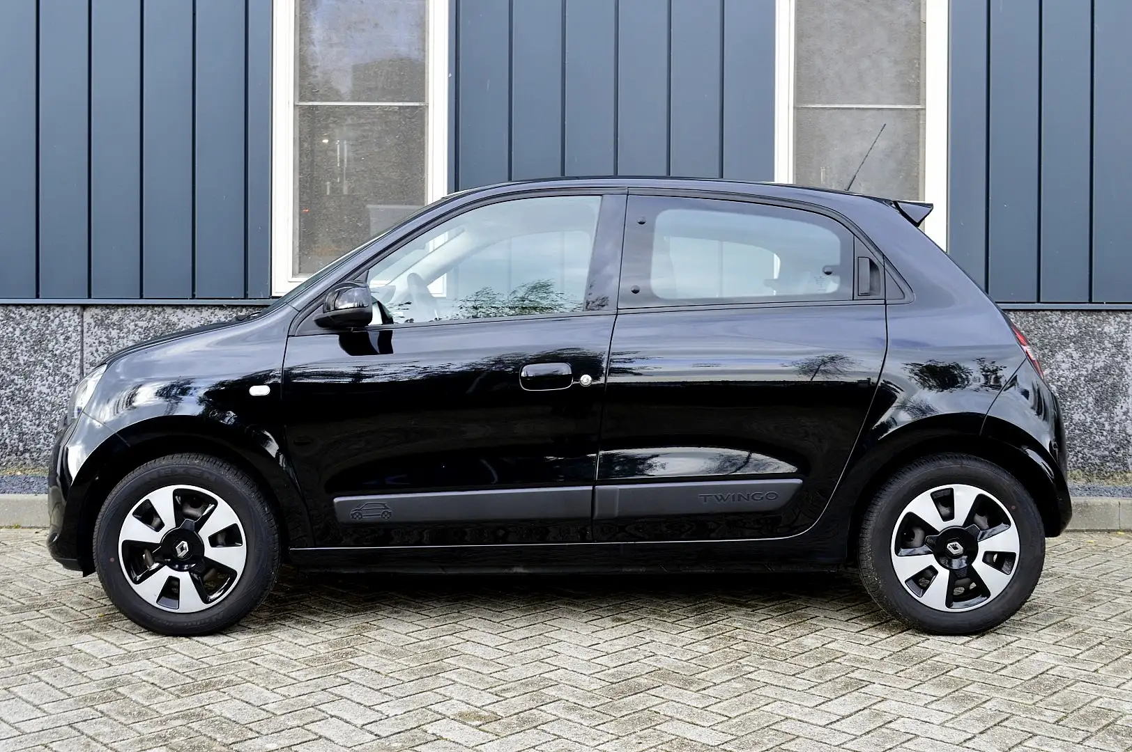 Renault Twingo 1.0 SCe Collection Rijklaarprijs-Garantie Airco Na Noir - 2