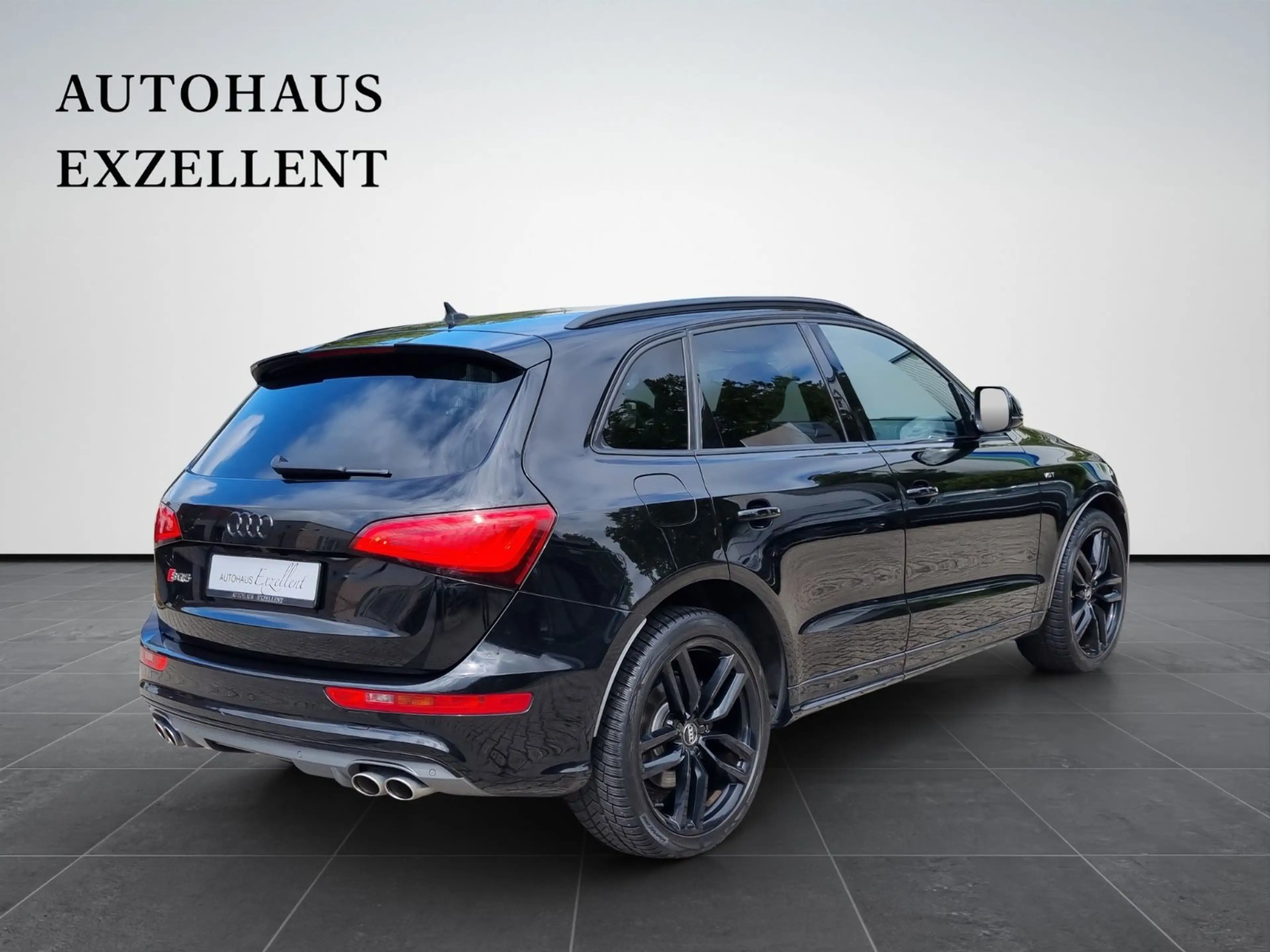 Audi SQ5 3.0 TDI competition quattro*LEDER*NAVI*SHZ* — photo 7