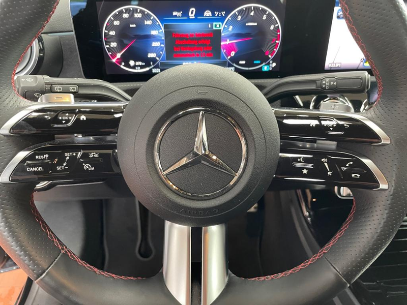 Mercedes-Benz A 180 AMG AMG+MBUX+Fahrassist+Wide+Cam+LED+Navi — photo 13