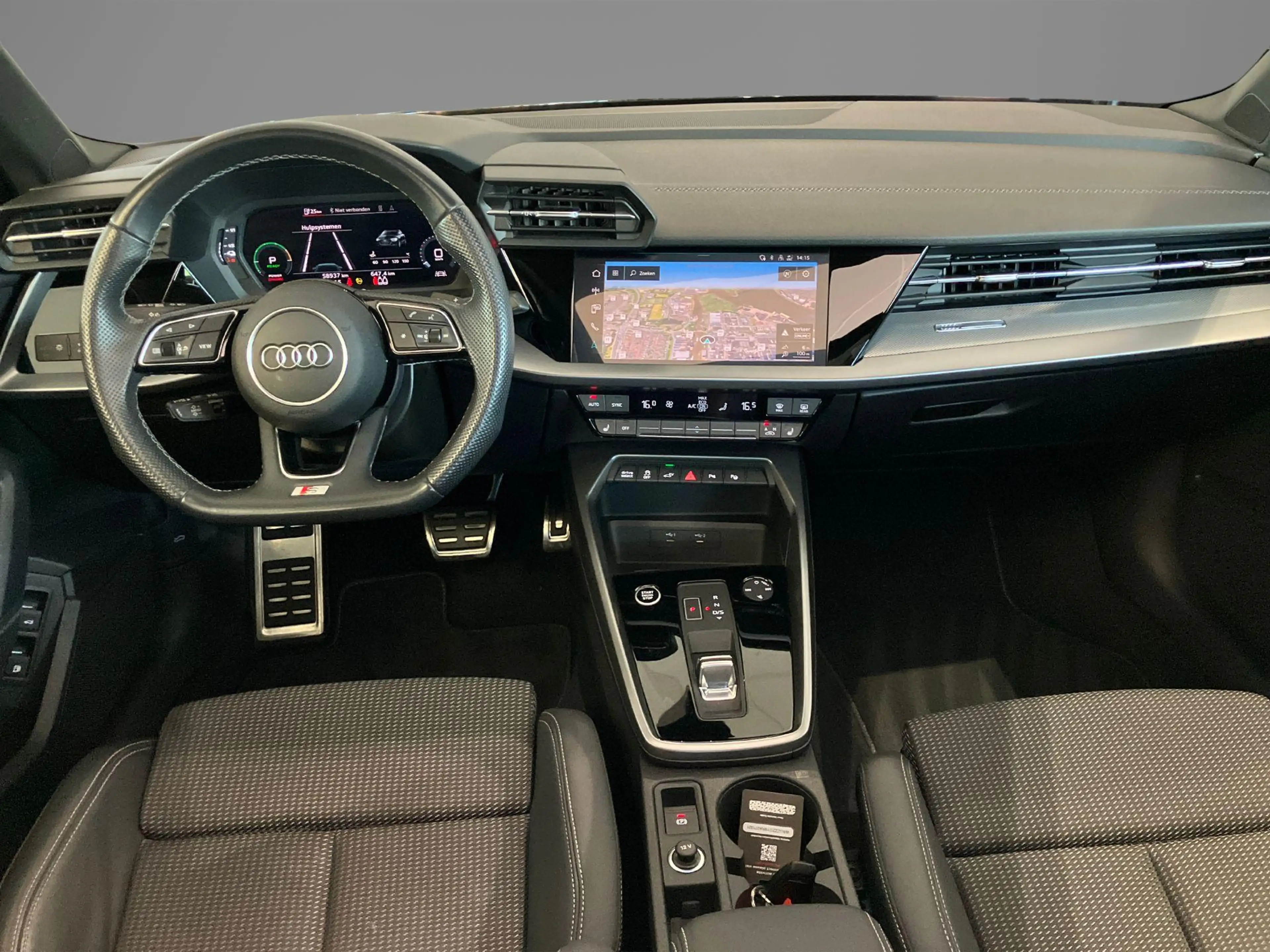Audi A3 Sportback 40 TFSIe 150kW/204PK S Line · Panoramada — photo 6