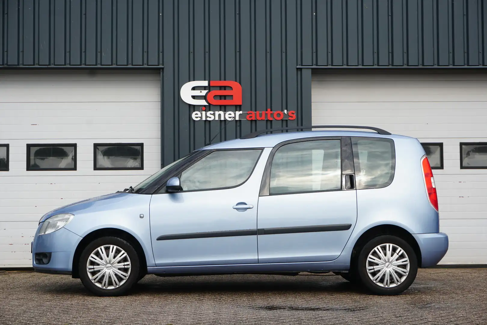 Skoda Roomster 1.6-16V Style | CRUISE | DEALEROND. | Blauw - 2