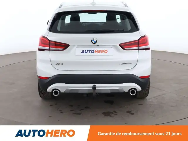 BMW X1 view 5