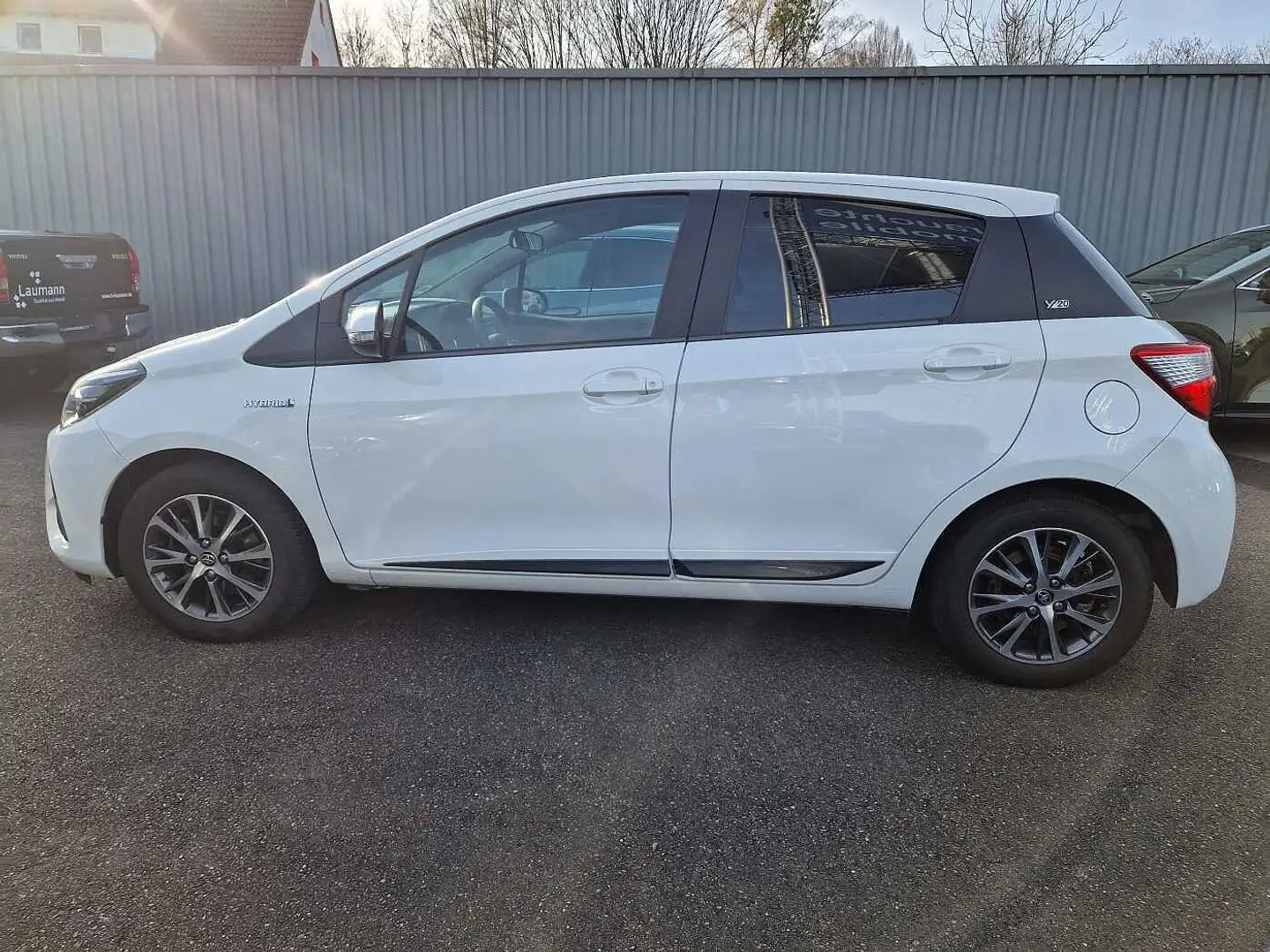 Toyota Yaris Hybrid Y20 Team D/PDC Blanc - 2