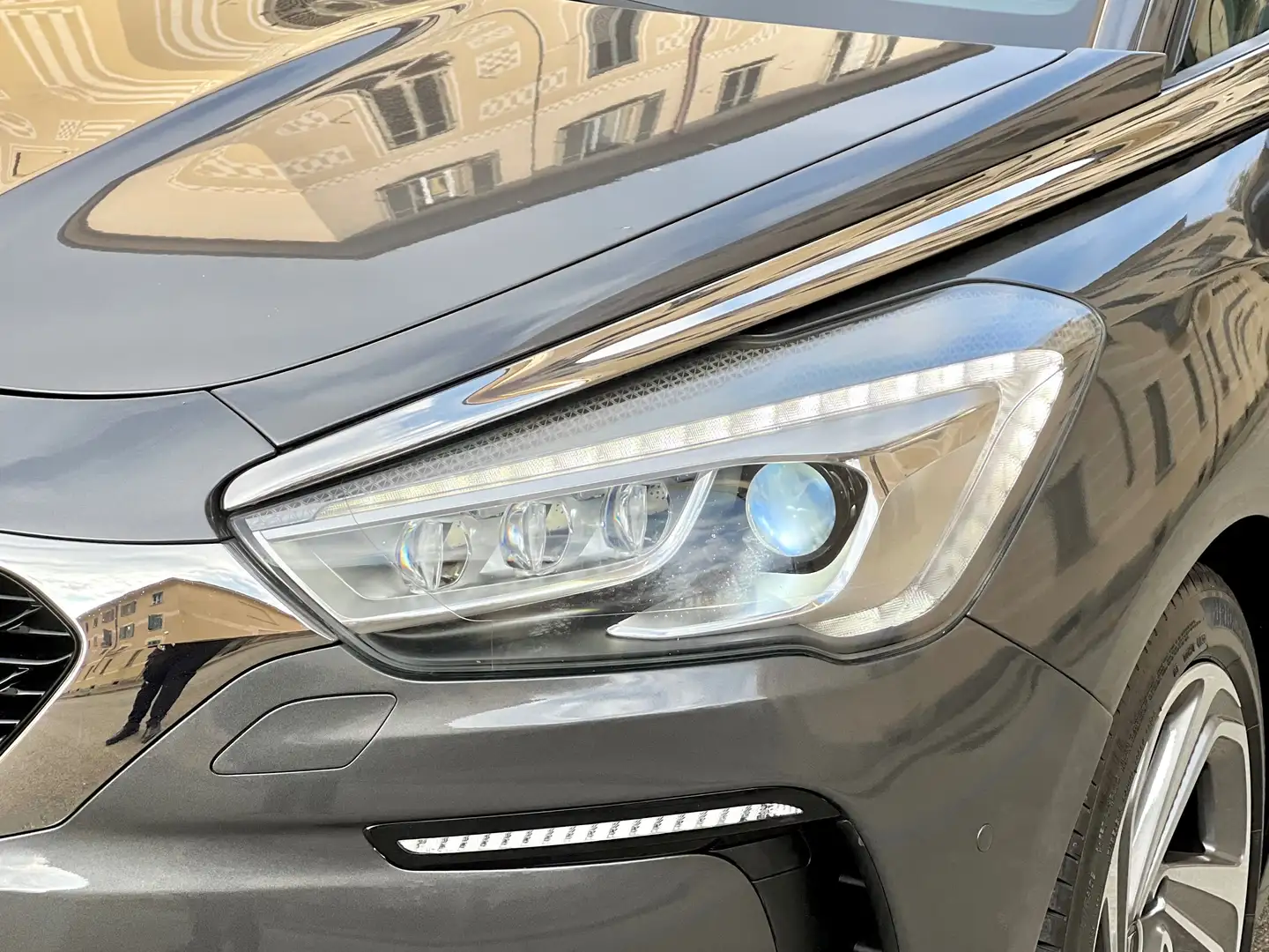 Citroen DS5 2.0 BlueHDi 180cv aut. EAT6 E6 So Chic KM CERT-LED Grigio - 2