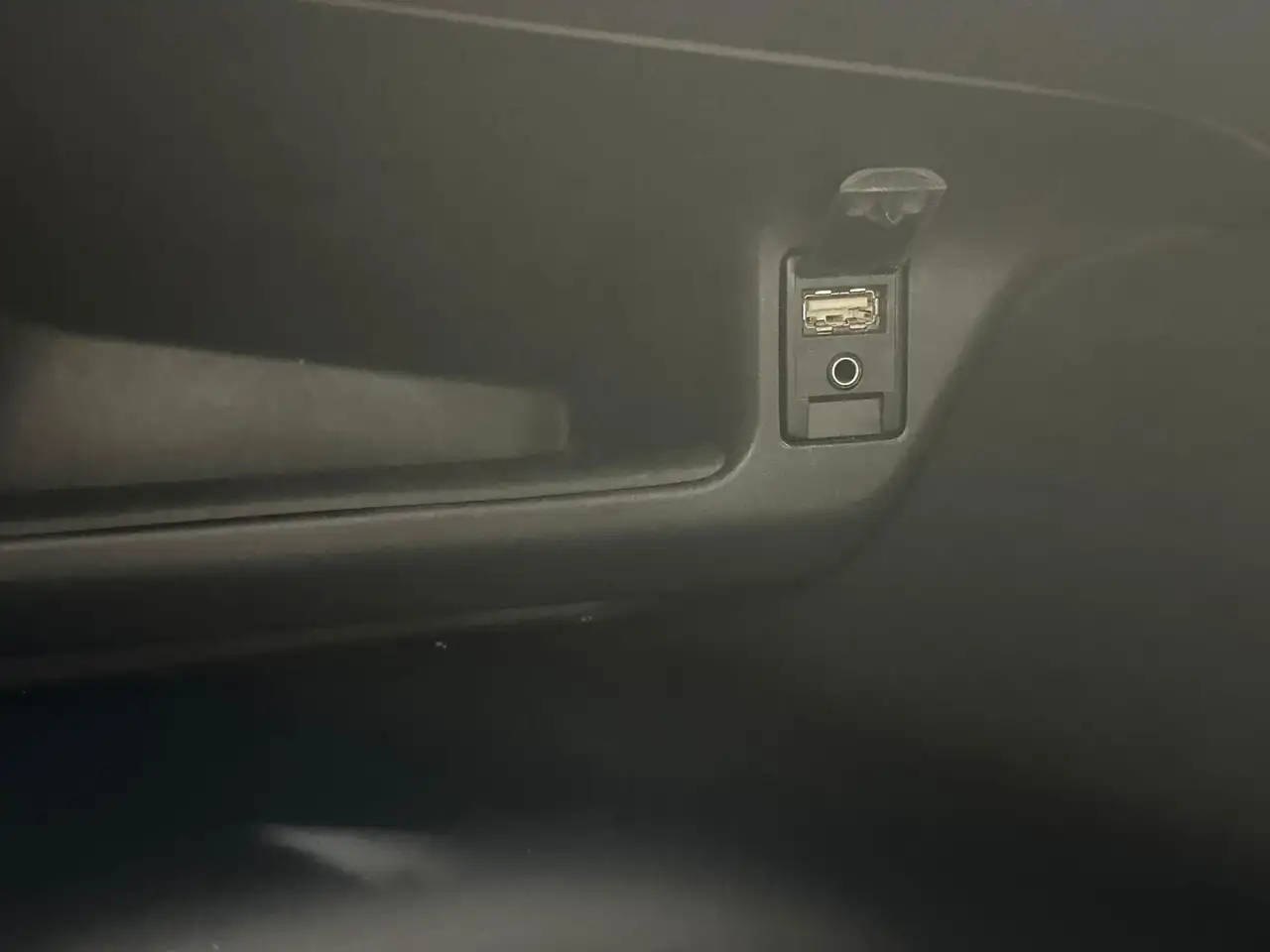 Toyota C-HR снимка Toyota C-HR