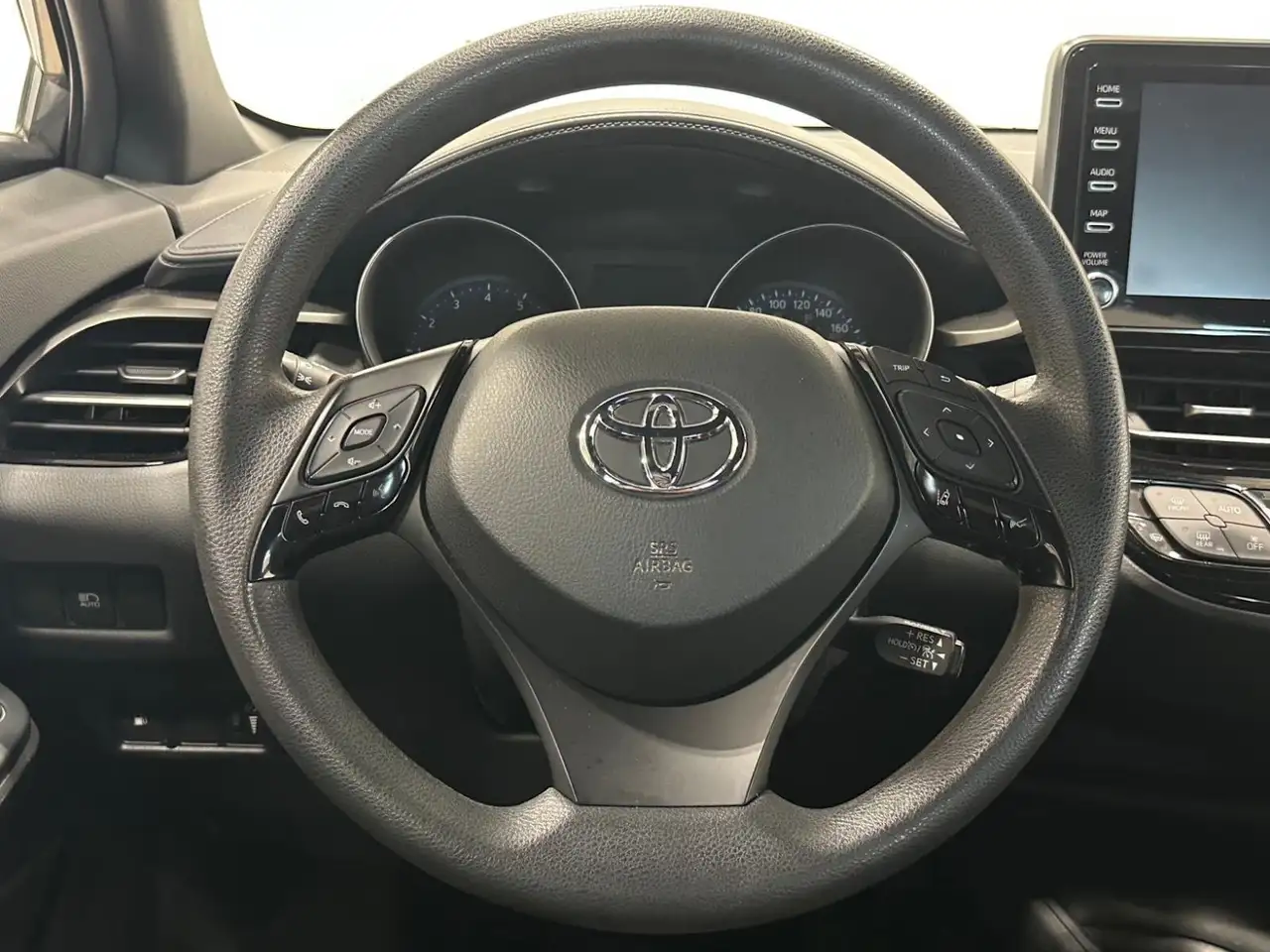 Toyota C-HR снимка Toyota C-HR