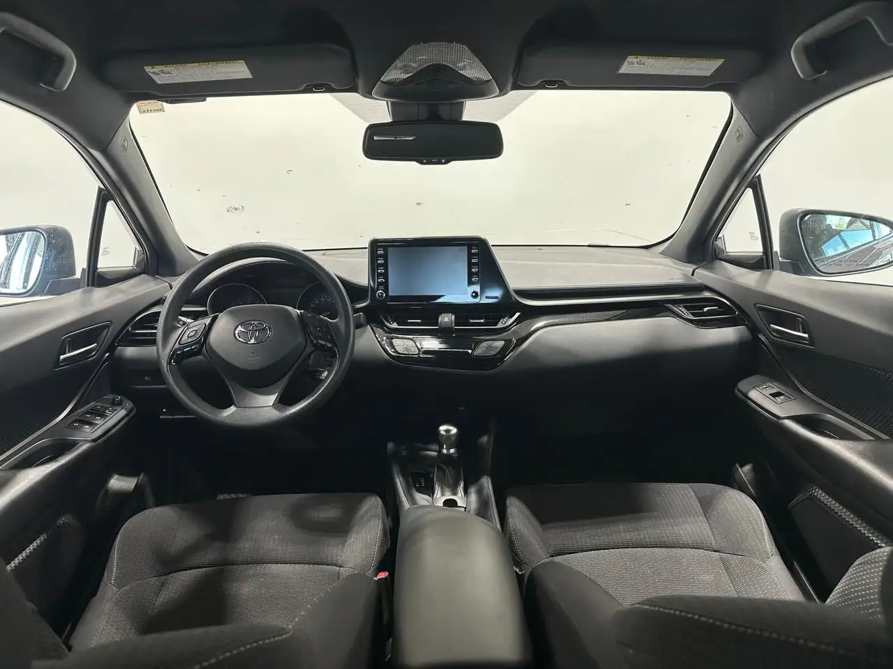 Toyota C-HR снимка Toyota C-HR