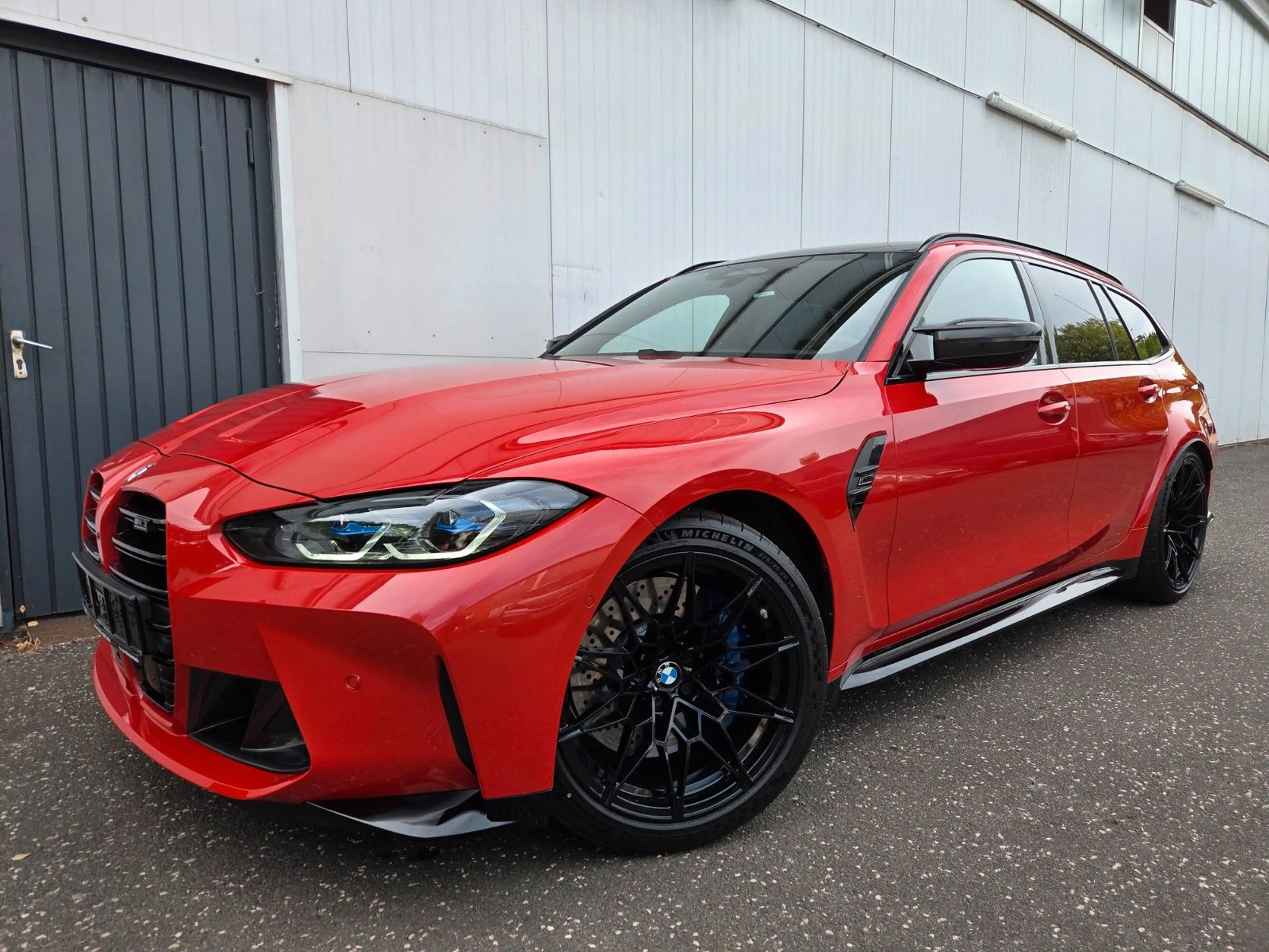 BMW M3 Touring Competition — photo 2