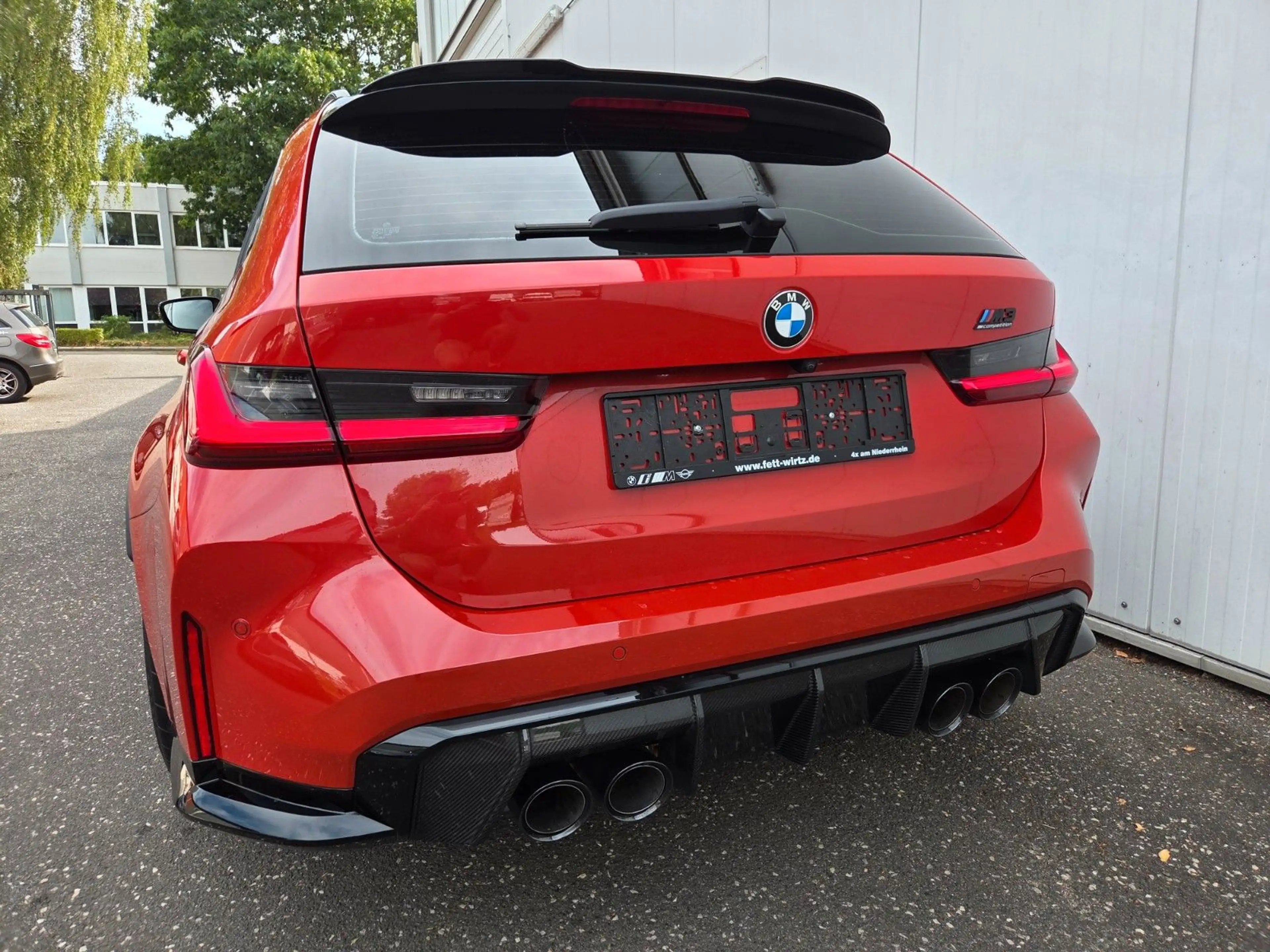 BMW M3 Touring Competition — photo 11