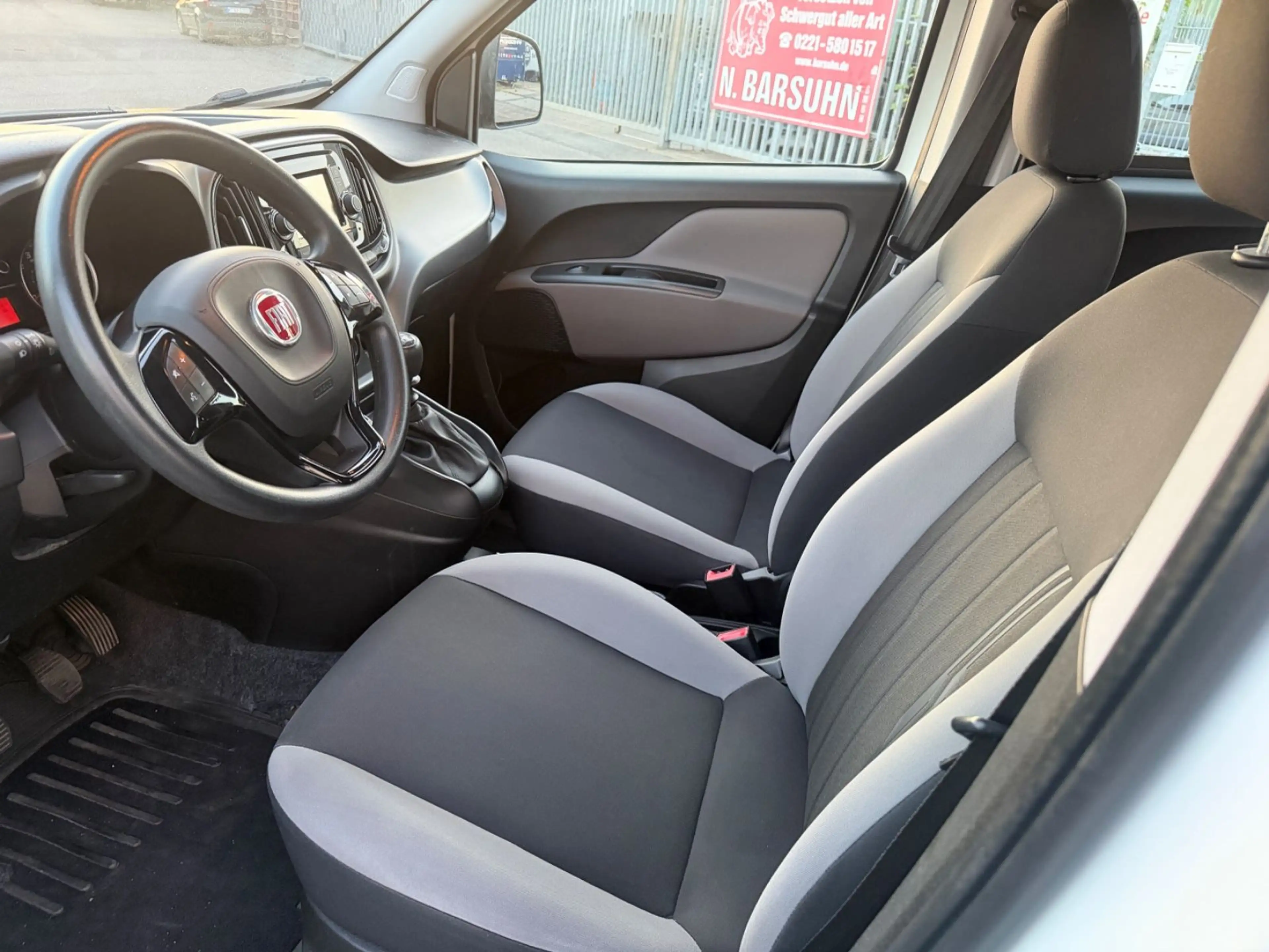 Fiat Doblo Doblò Lounge KLIMA/TÜV/1-Hand — photo 14