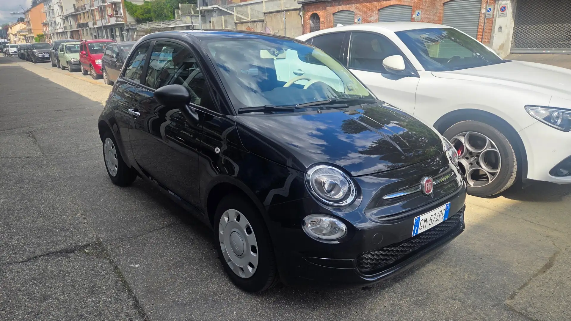 Fiat 500 1.0 Hybrid Nero - 1