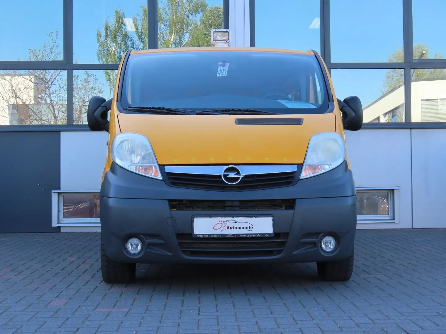 Opel Vivaro 2.0 CDTI  L2H1 2,9t Gelb - 2