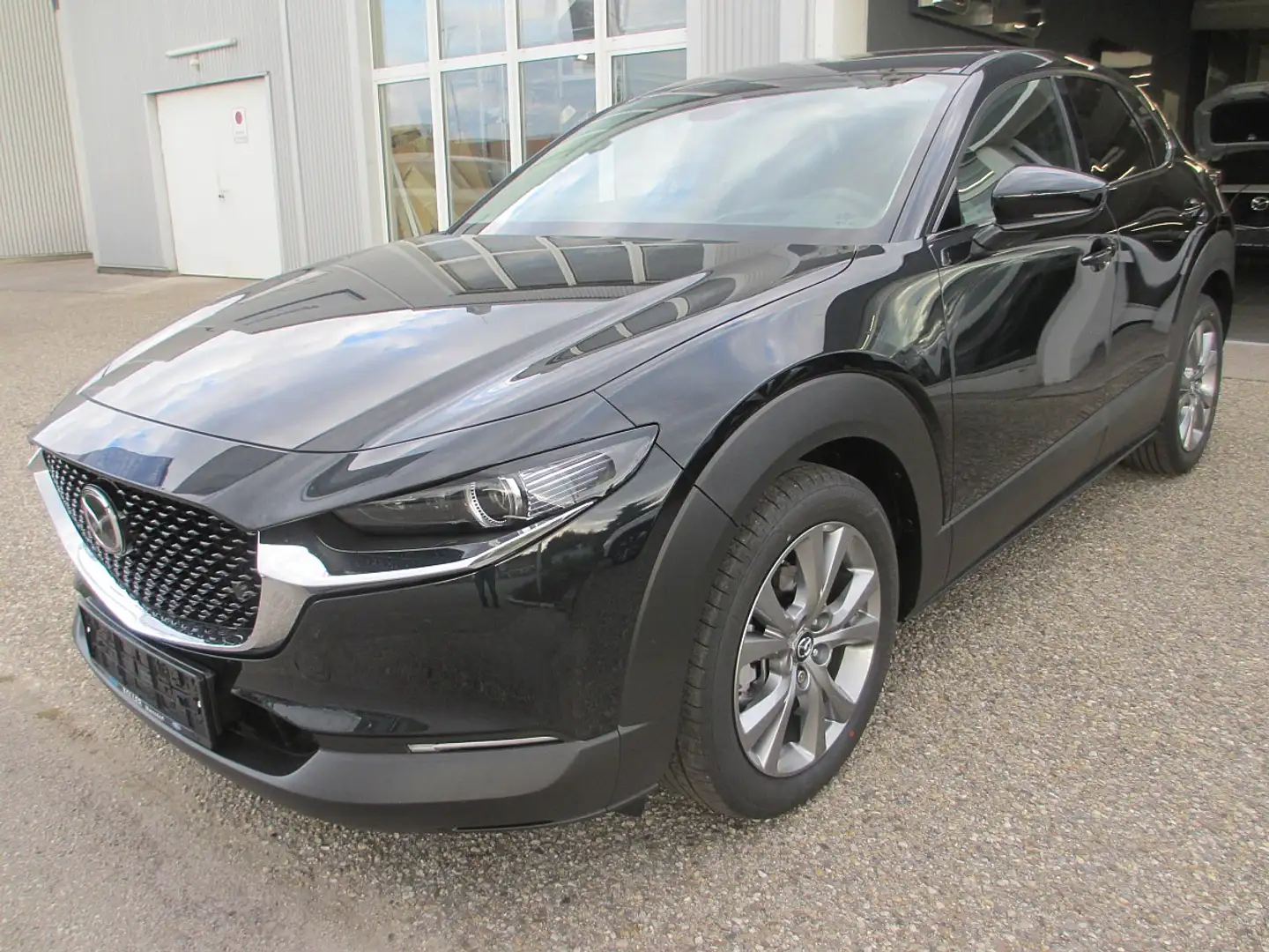 Mazda CX-30 /G140/AT/Centre-Line / Design Pack Modell 2025 Noir - 1