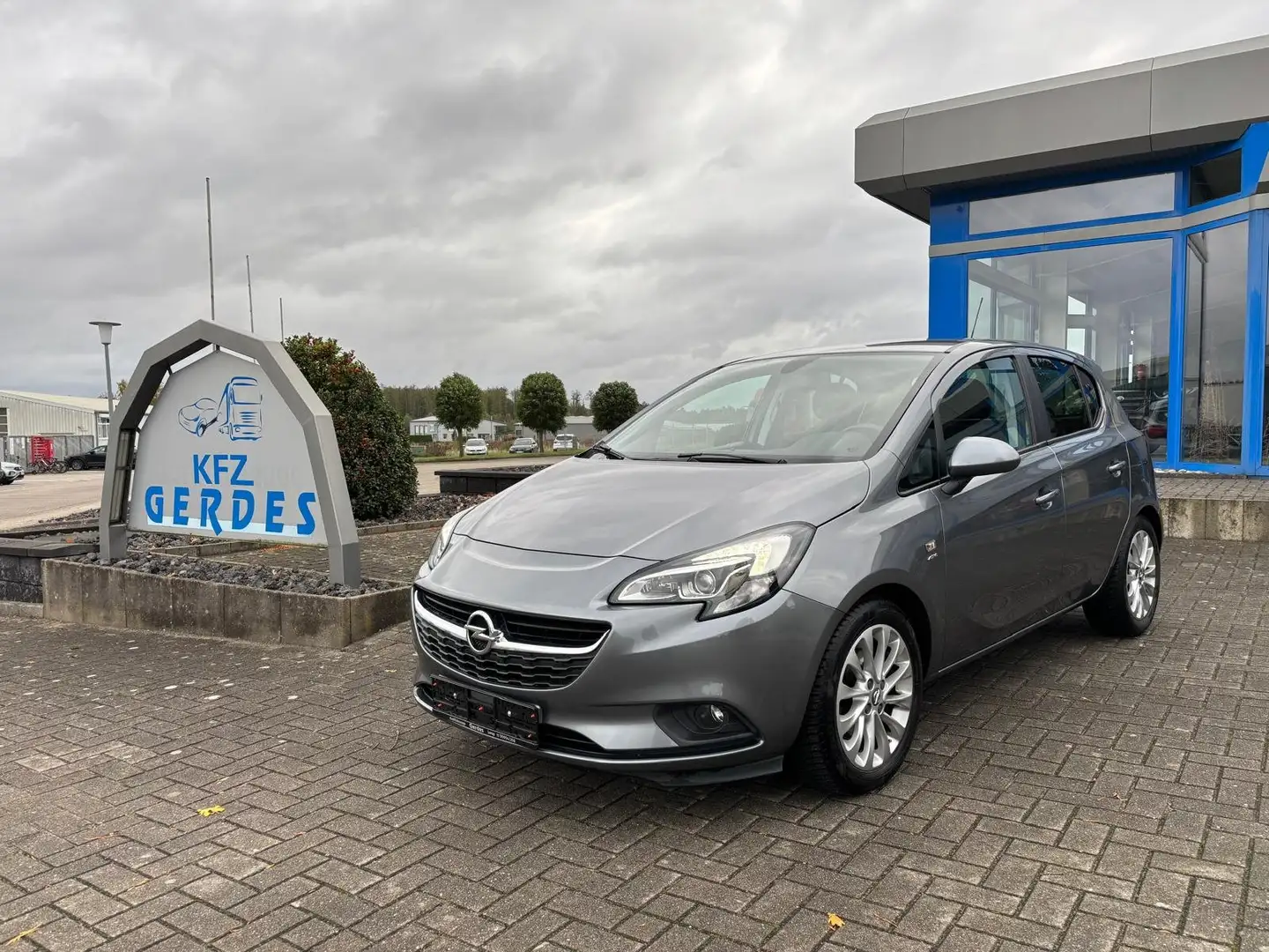 Opel Corsa Active ecoFlex Grau - 1