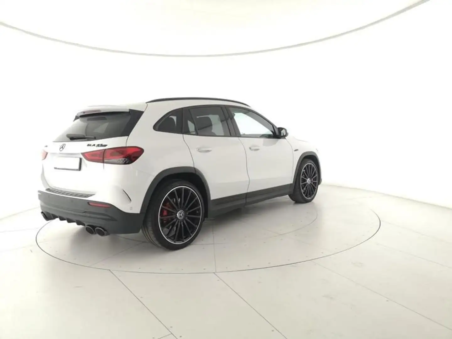 Mercedes-Benz GLA 45 AMG 45S 4Matic+ AMG Line Premium Wit - 2