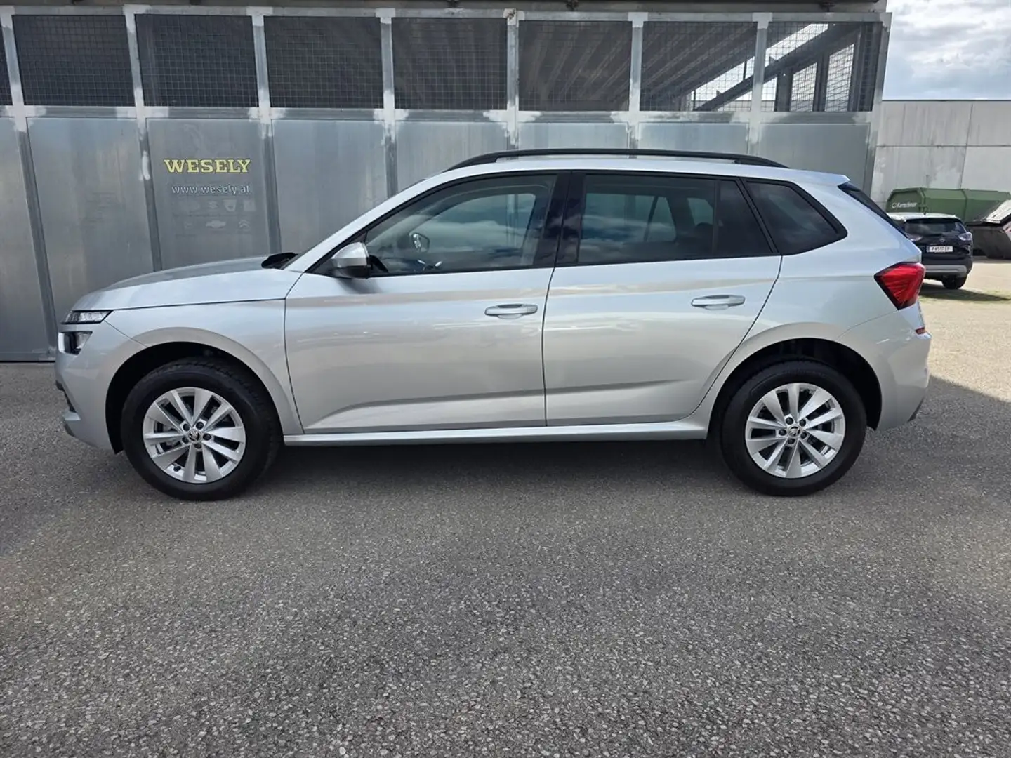 Skoda Kamiq 1,0 TSI Ambition Grau - 2