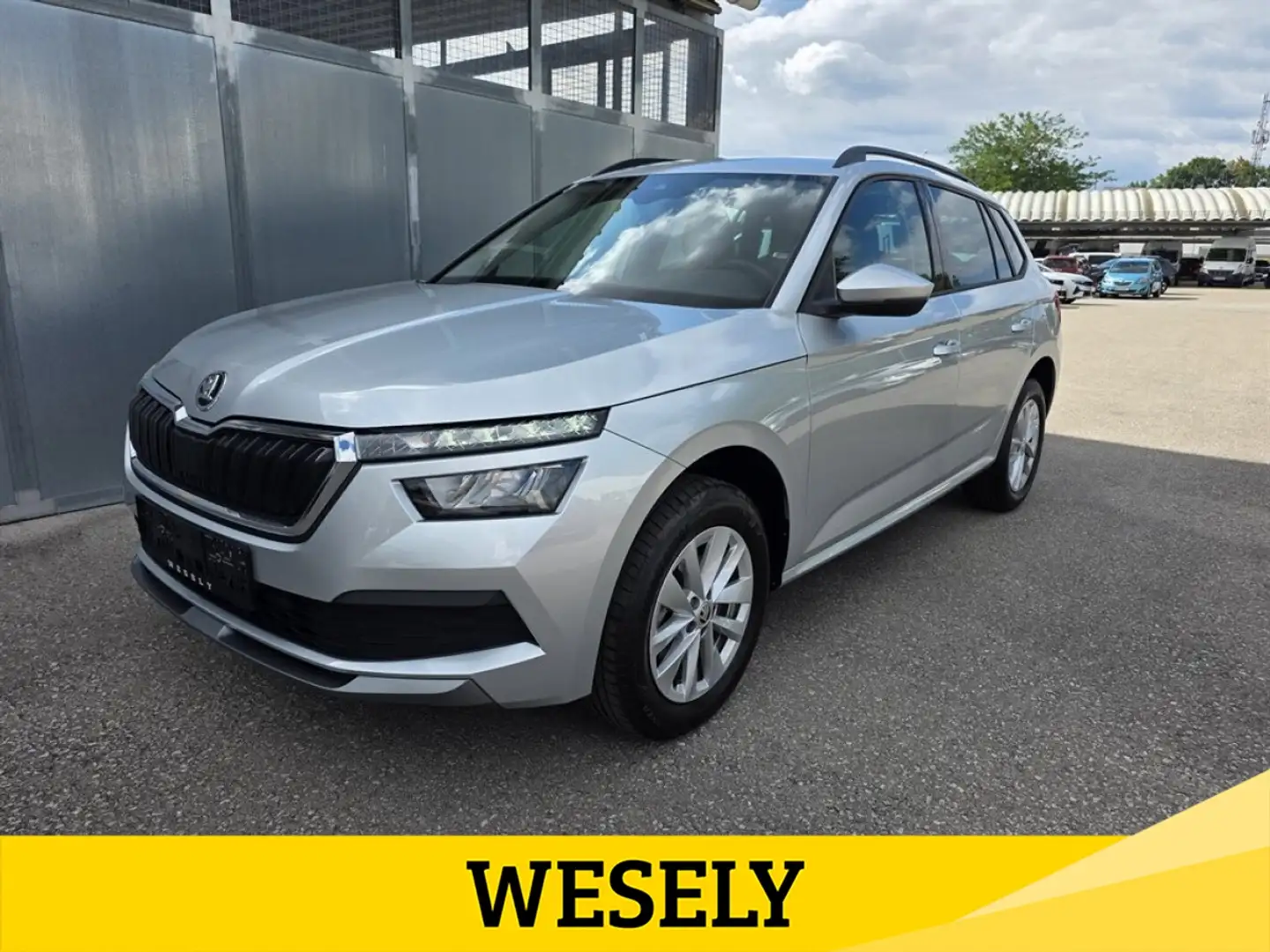 Skoda Kamiq 1,0 TSI Ambition Grau - 1