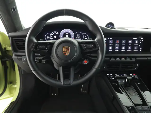 Porsche 911 view 14