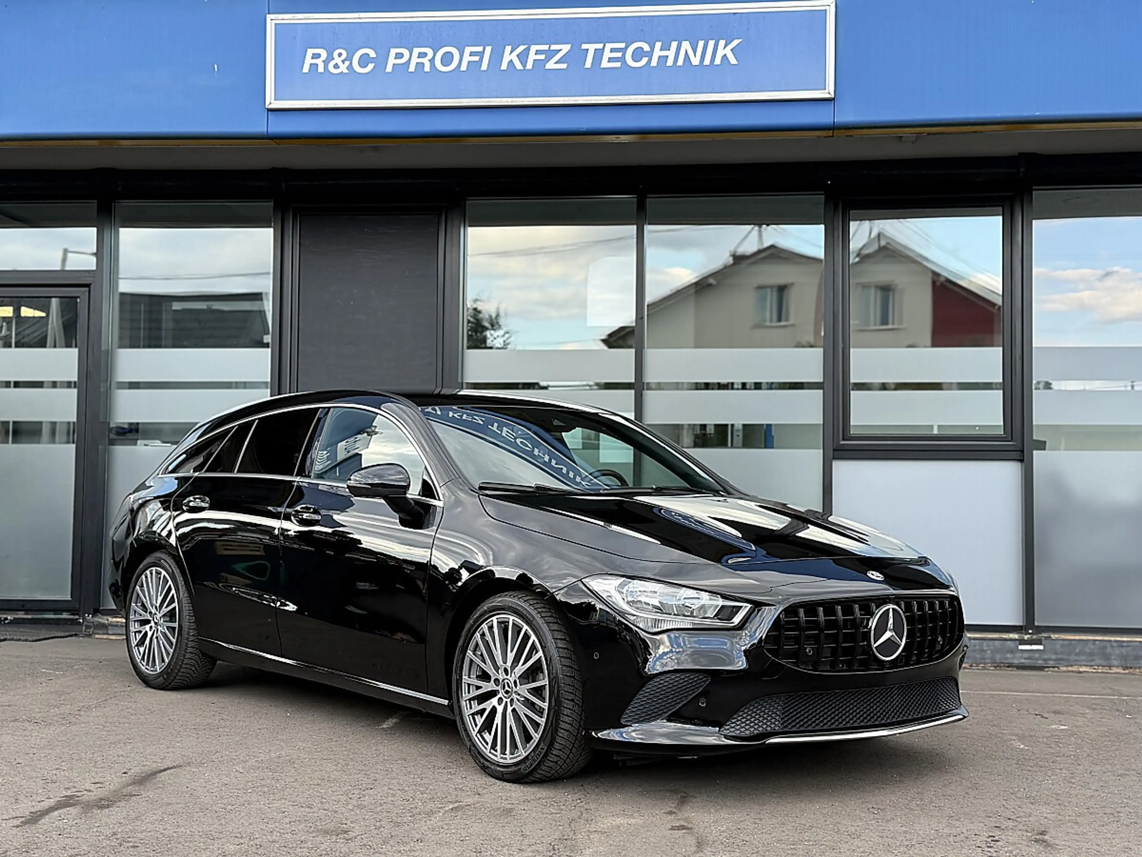 Mercedes-Benz CLA 220 SB Progressive (EURO 6d-TEMP)/ACC/TWA — photo 2