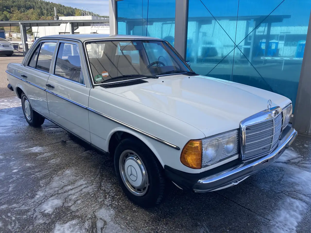 Mercedes-Benz E 200 w 123, foto 6