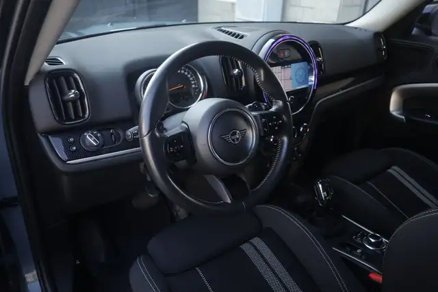 Mini Countryman view 15