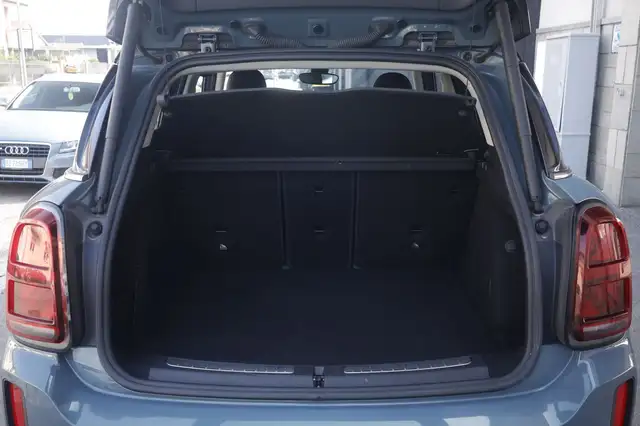 Mini Countryman view 19