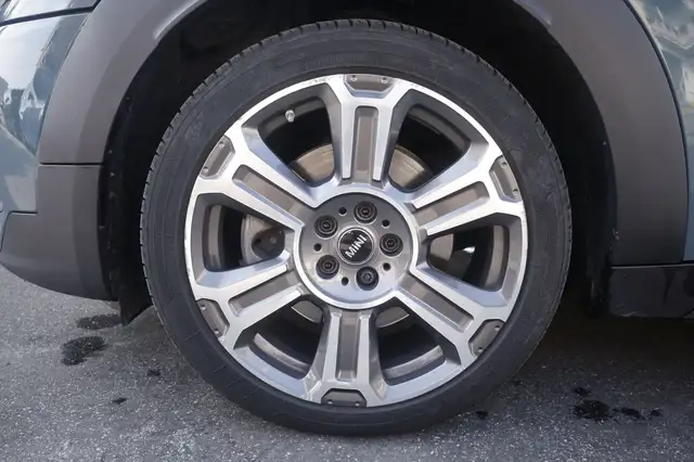 Mini Countryman view 5