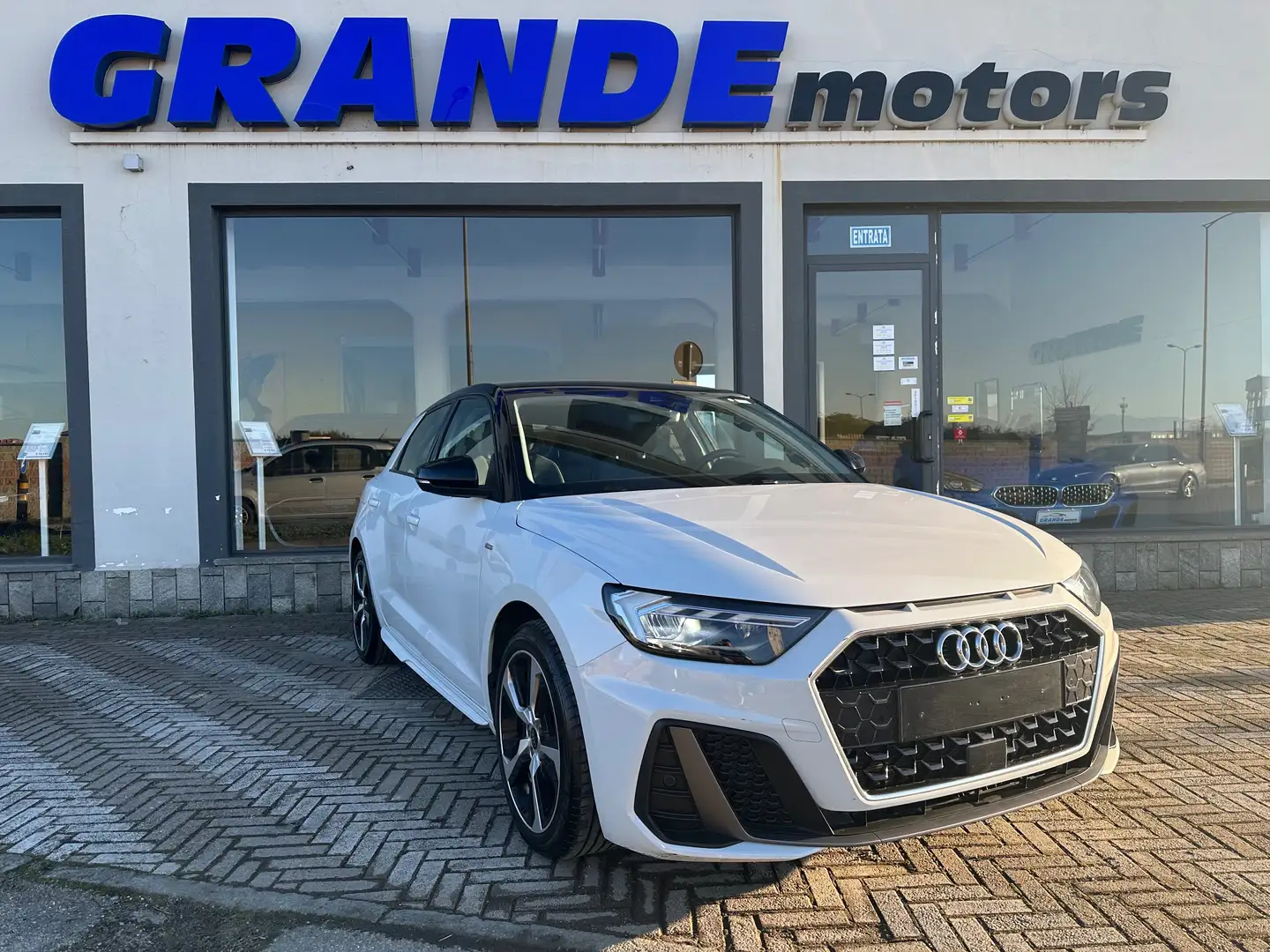 Audi A1 A1 Sportback 30 1.0 tfsi S Line Edition 116cv Wit - 1