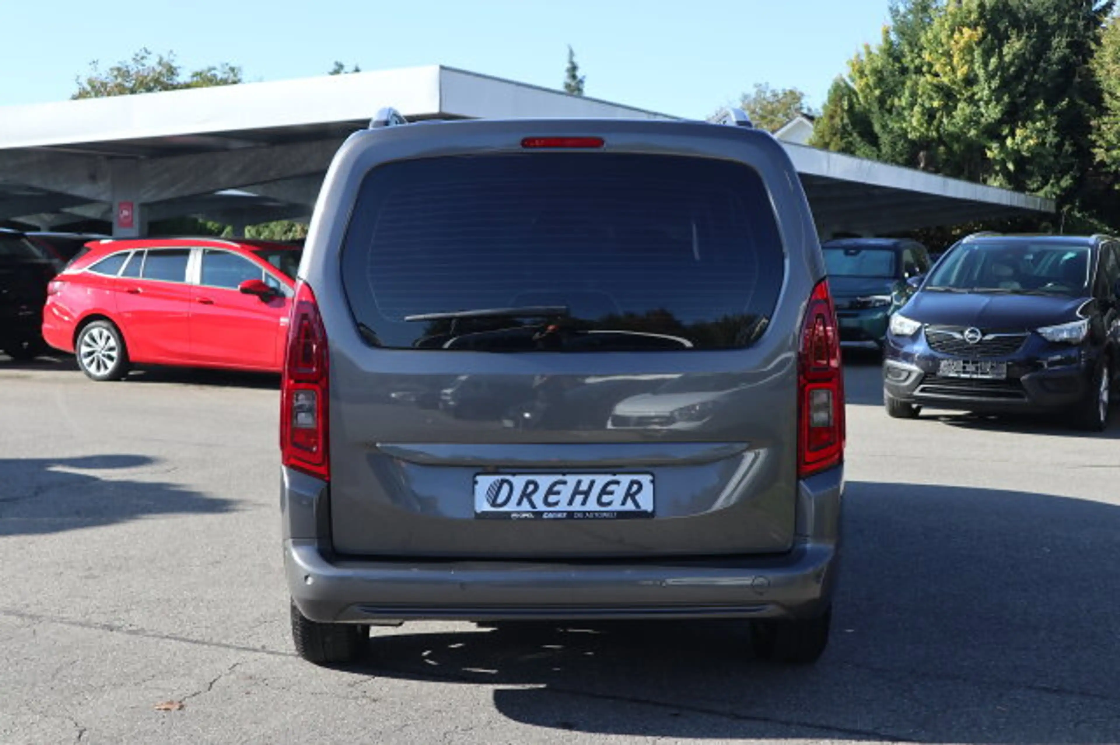 Opel Combo Life 1.2 Turbo Edition Navi/Klima Sitzhzg./MF-Lenkrad/BC/eFH./NSW/Schadstoffarm nach Abgasnorm Euro 6d — photo 6