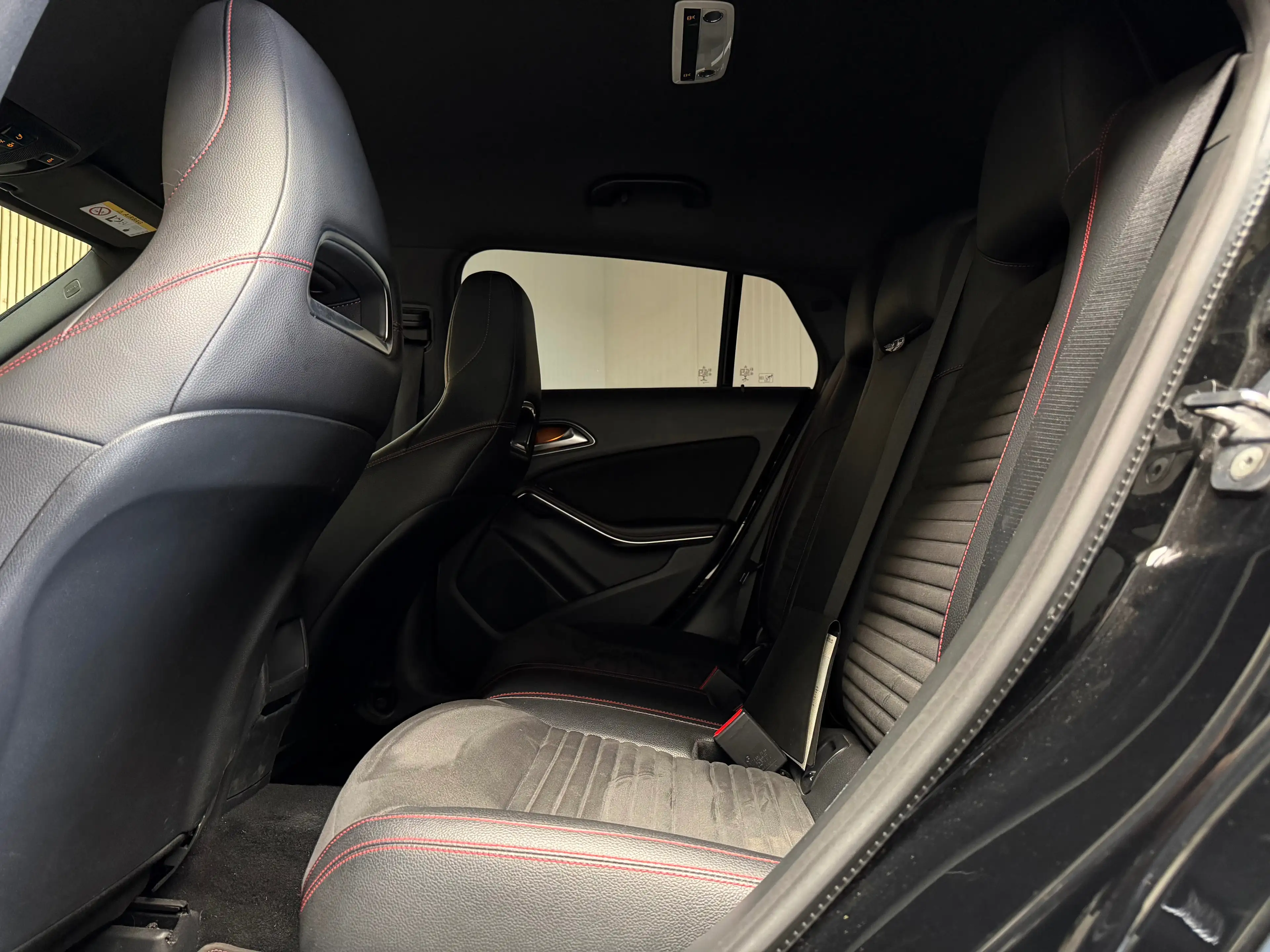 Mercedes-Benz CLA 180 /// FULL PACK AMG \\\ — photo 9