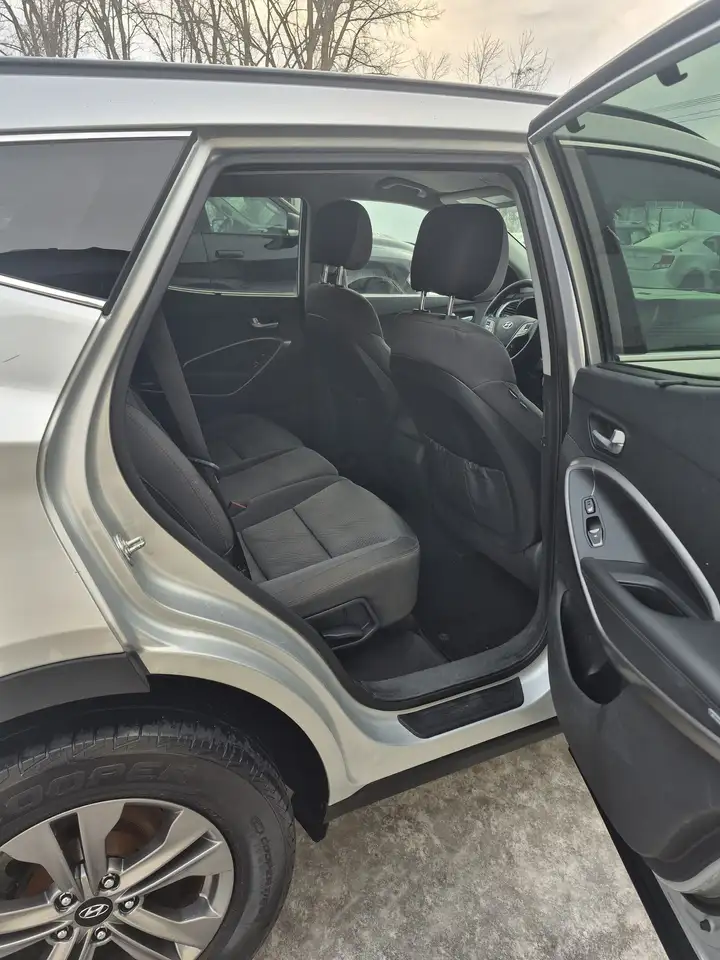 Hyundai SANTA FE снимка Hyundai SANTA FE