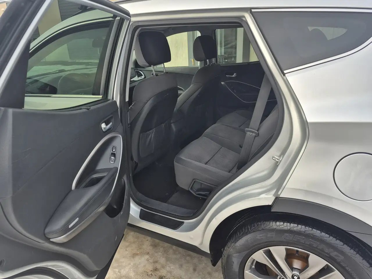 Hyundai SANTA FE снимка Hyundai SANTA FE