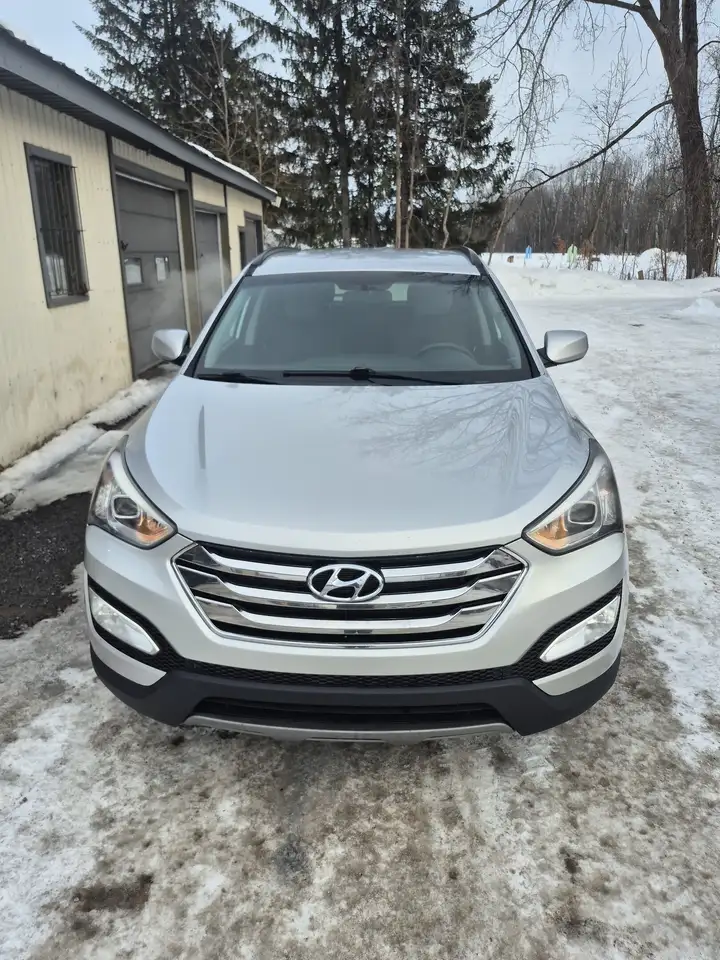 Hyundai SANTA FE снимка Hyundai SANTA FE