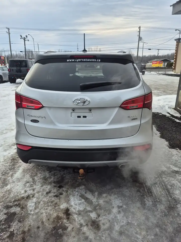Hyundai SANTA FE снимка Hyundai SANTA FE