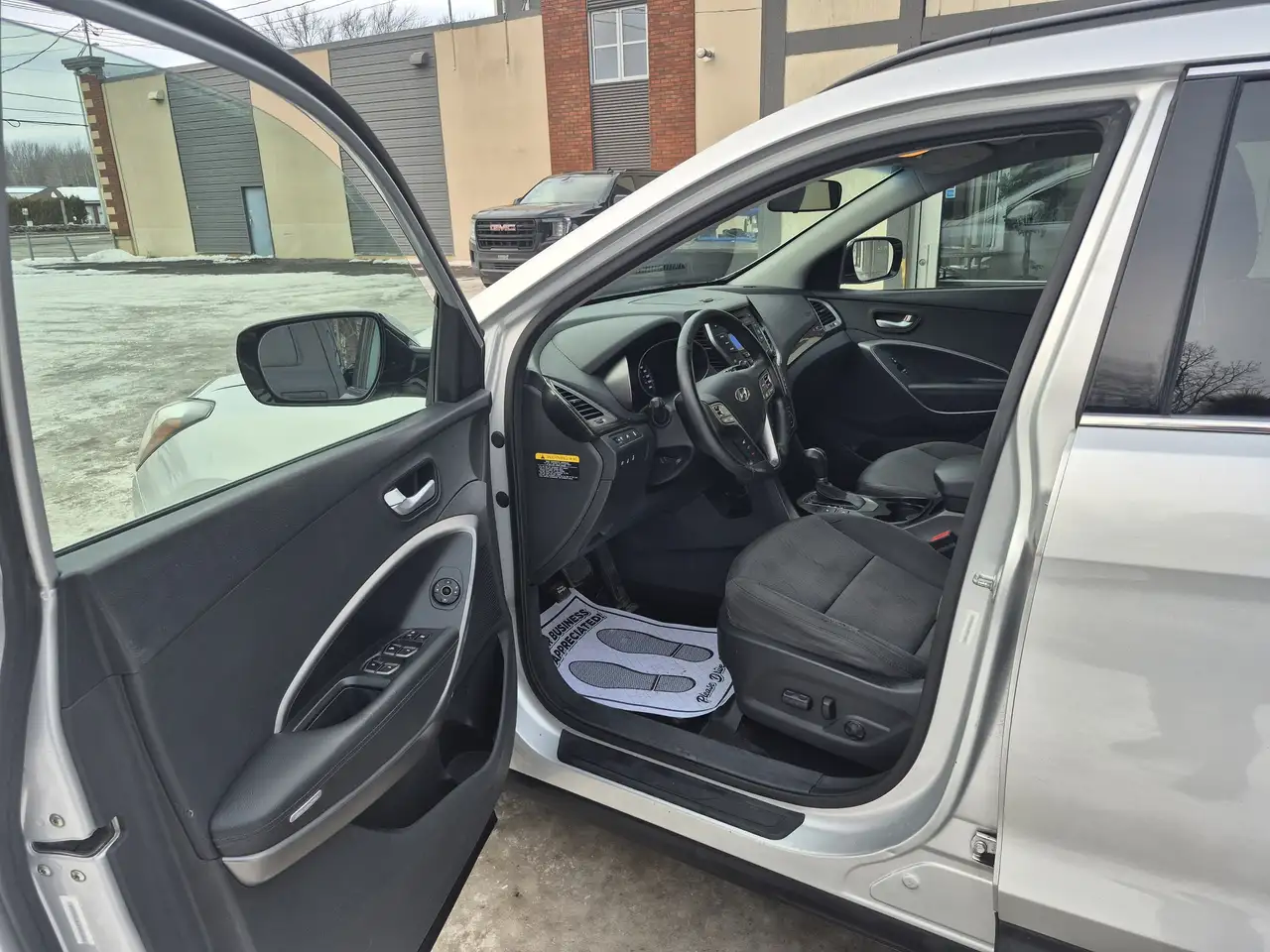 Hyundai SANTA FE снимка Hyundai SANTA FE