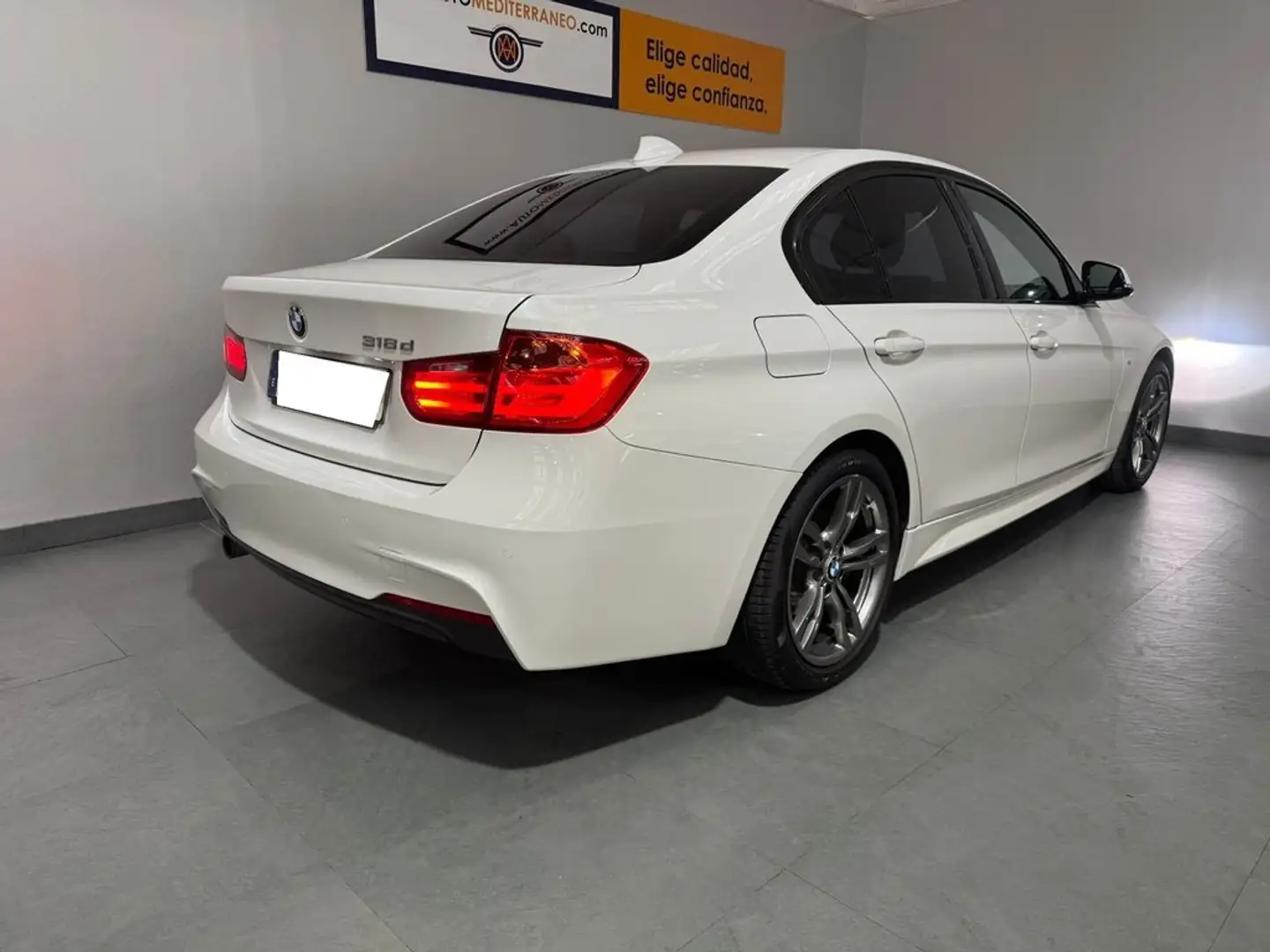 BMW 318 318d Blanc - 2