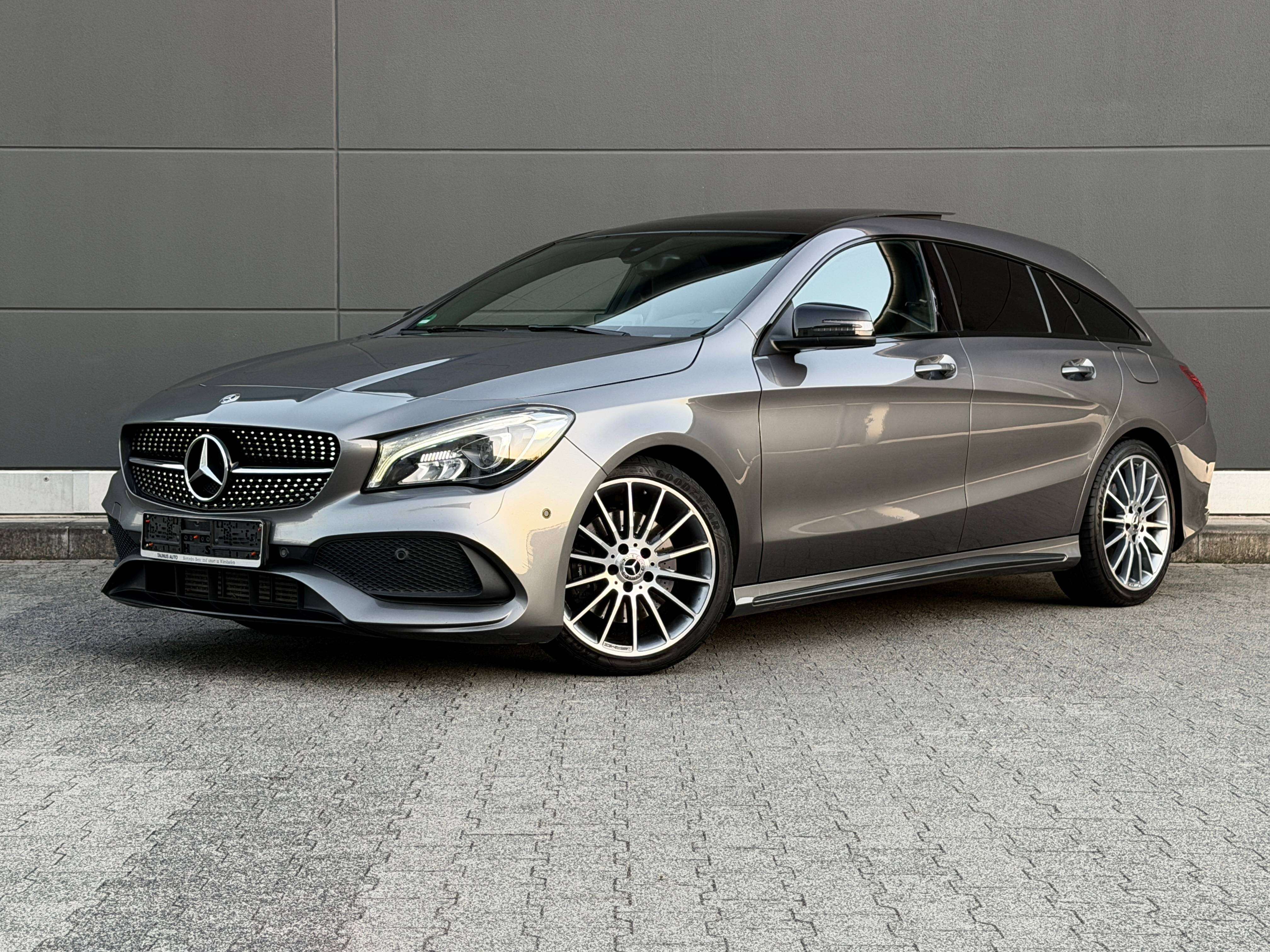 Mercedes-Benz CLA 250