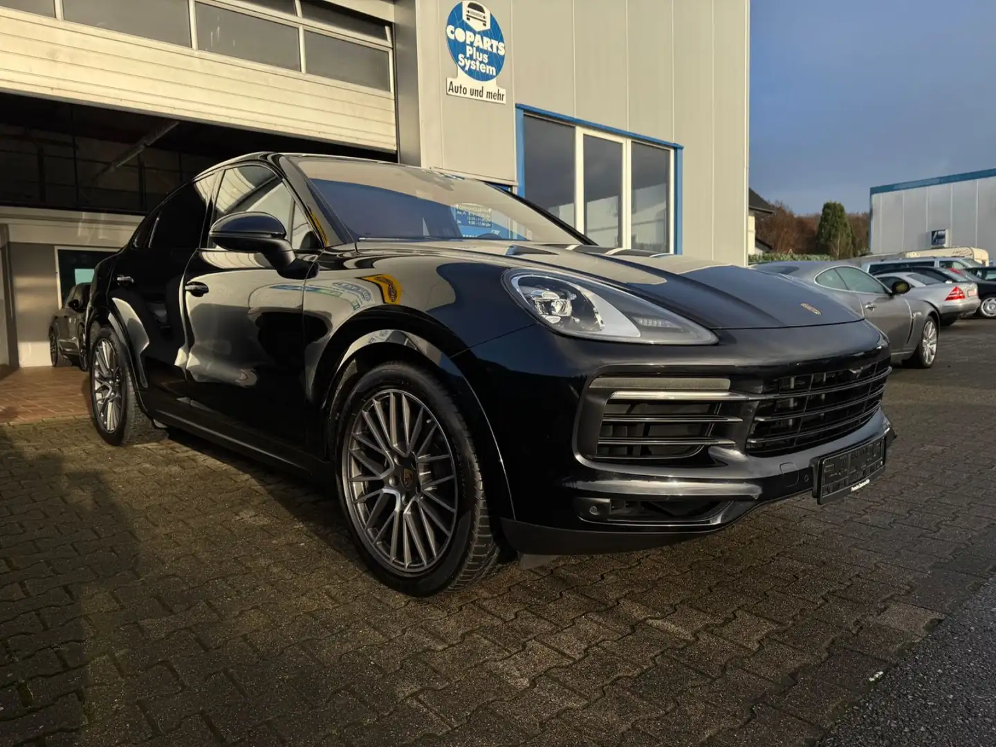 Porsche Cayenne Coupe*LUFTFEDERUNG*SOFT CLOSE*21ZOLL* Zwart - 2