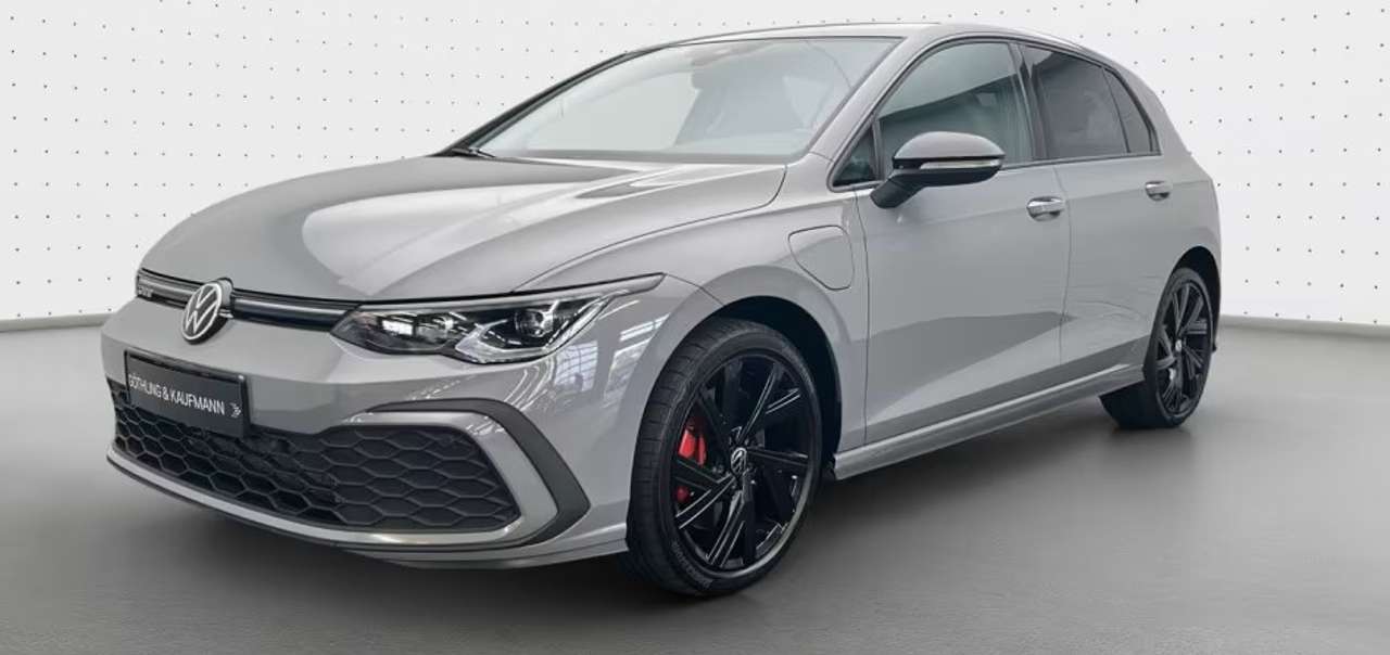 Volkswagen Golf GTE 1.4 dsg Hybrid  2021 245cv camera Vienna 18"