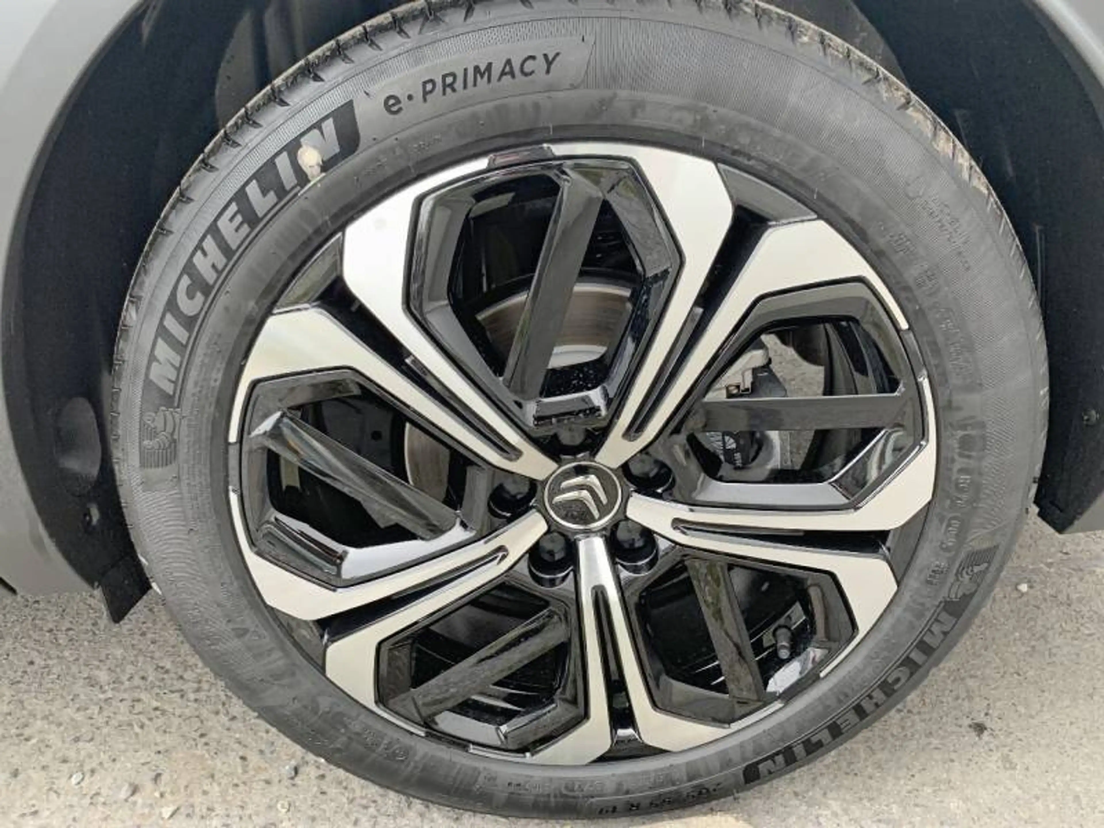 Citroen C5 X 1 Hybrid 225 e-EAT8 Shine Pack — photo 11