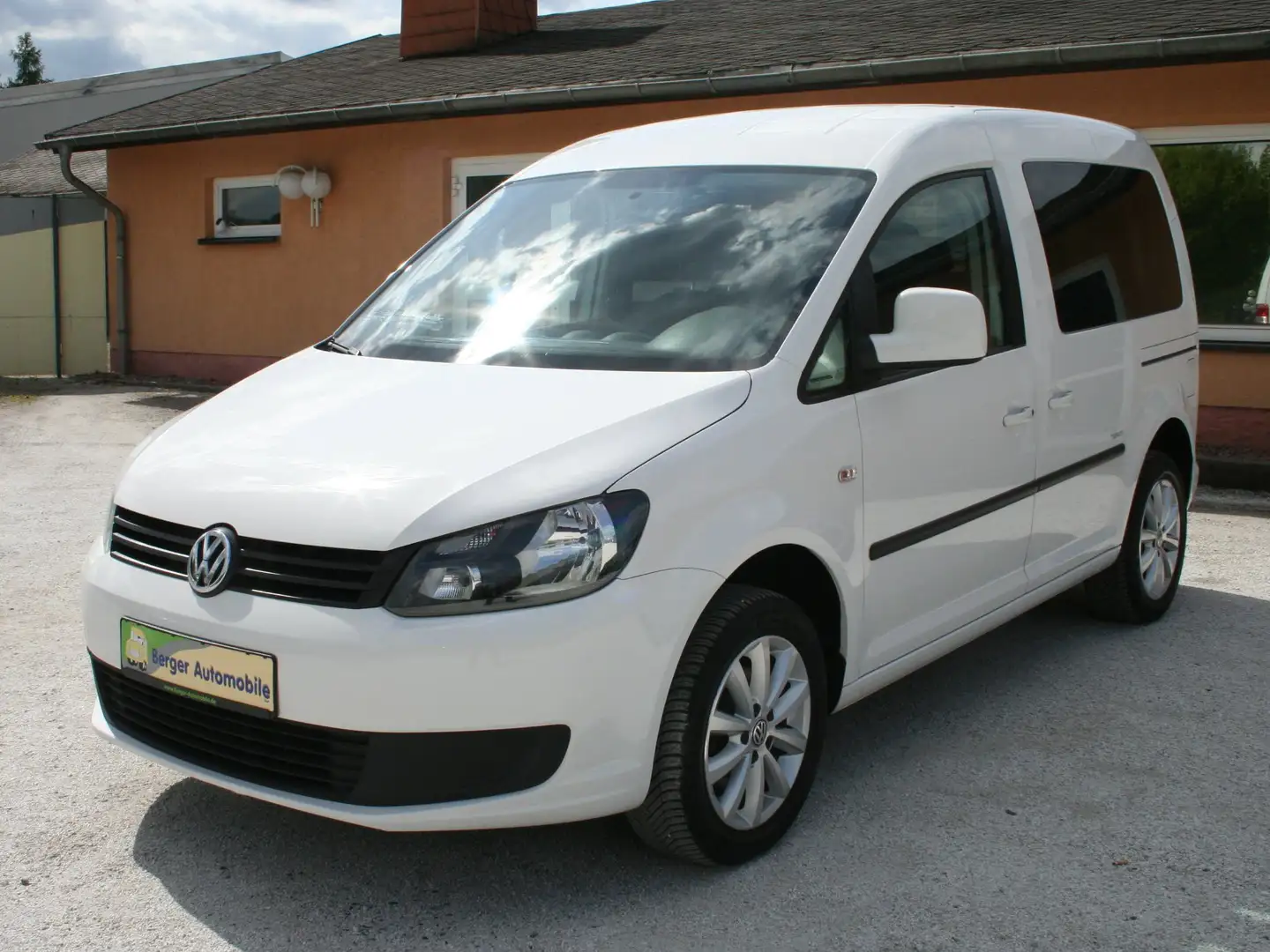 Volkswagen Caddy Kombi 1.2 TSI Team *Climatic*PDC* Wit - 2
