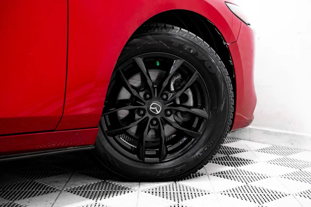 Mazda 3 снимка Mazda 3