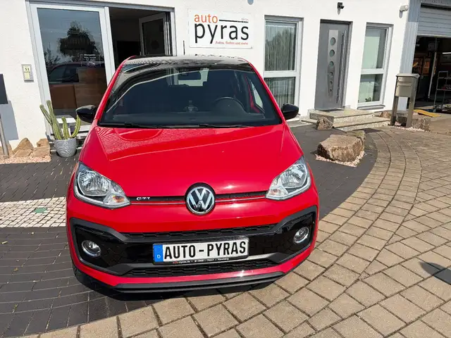 Volkswagen up! GTI
