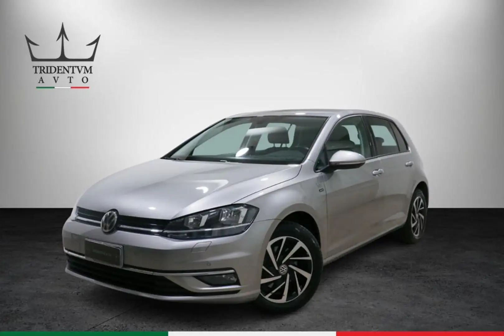 Volkswagen Golf 5p 1.6 tdi Business 115cv Plateado - 1