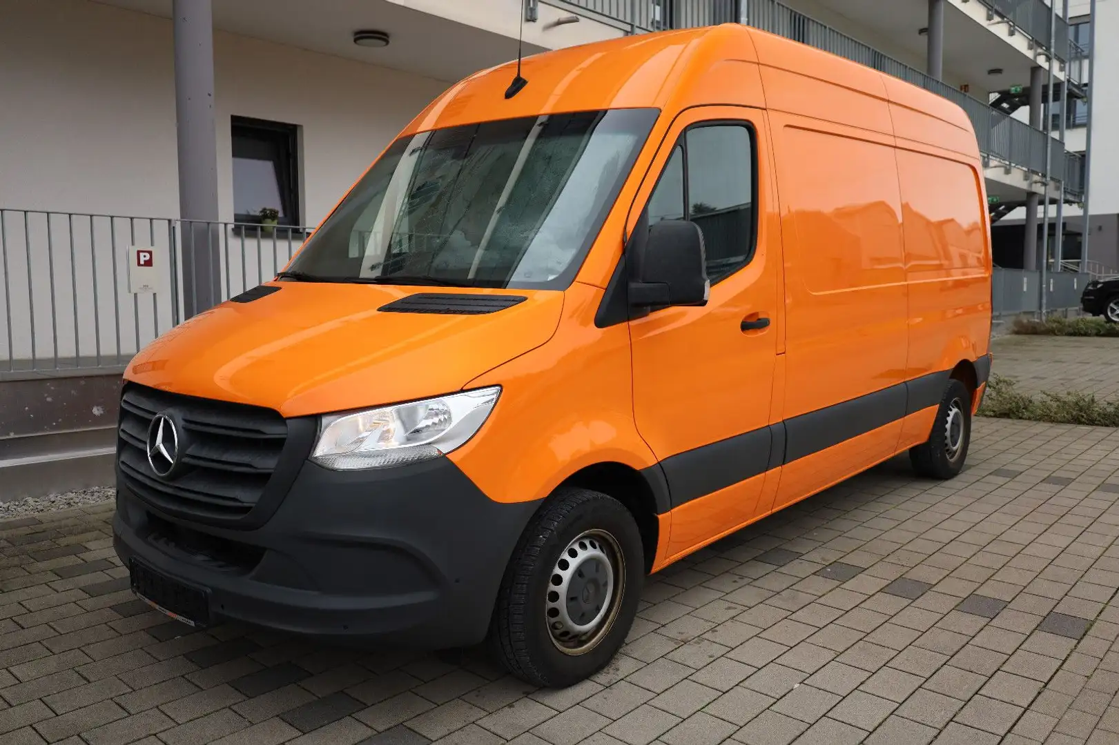 Mercedes-Benz Sprinter III Kasten FWD 211/214 CDI FWD L2 Orange - 1