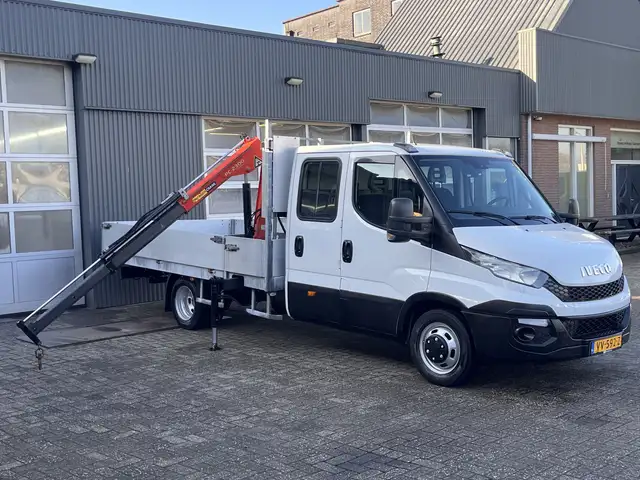 Iveco Daily 35C17 3.0 410 170PK Automaat Palfinger Laadkraan A