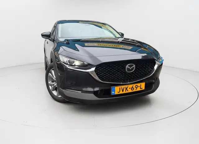 Mazda CX-30 view 9