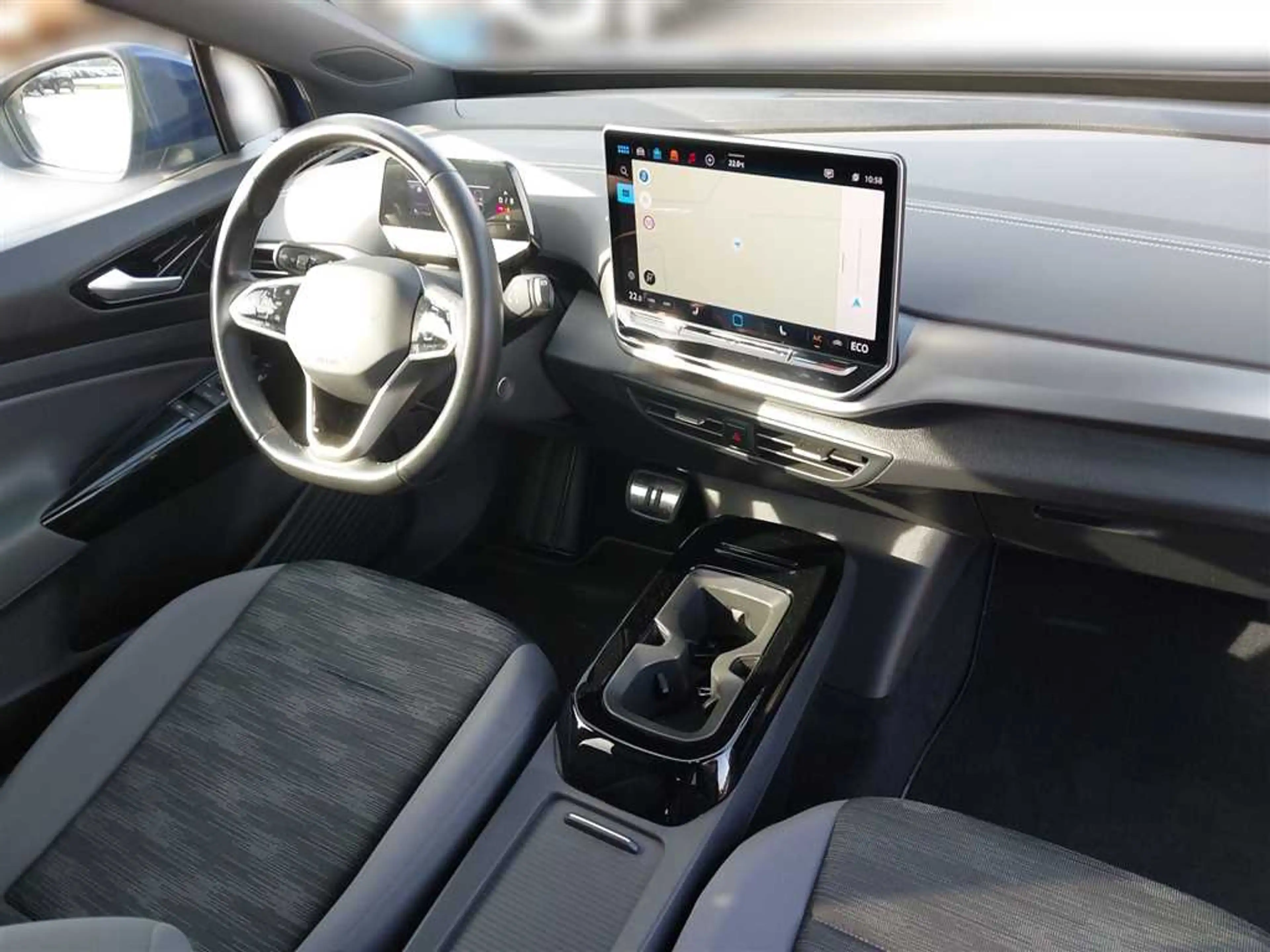 Volkswagen ID.5 Pro 82 kWh — photo 15