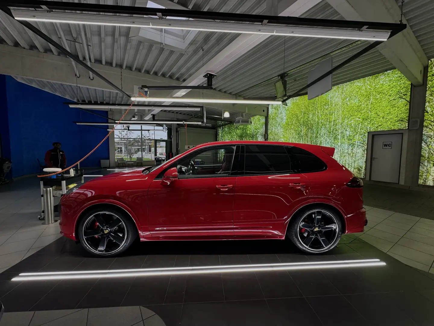 Porsche Cayenne GTS Rot - 1