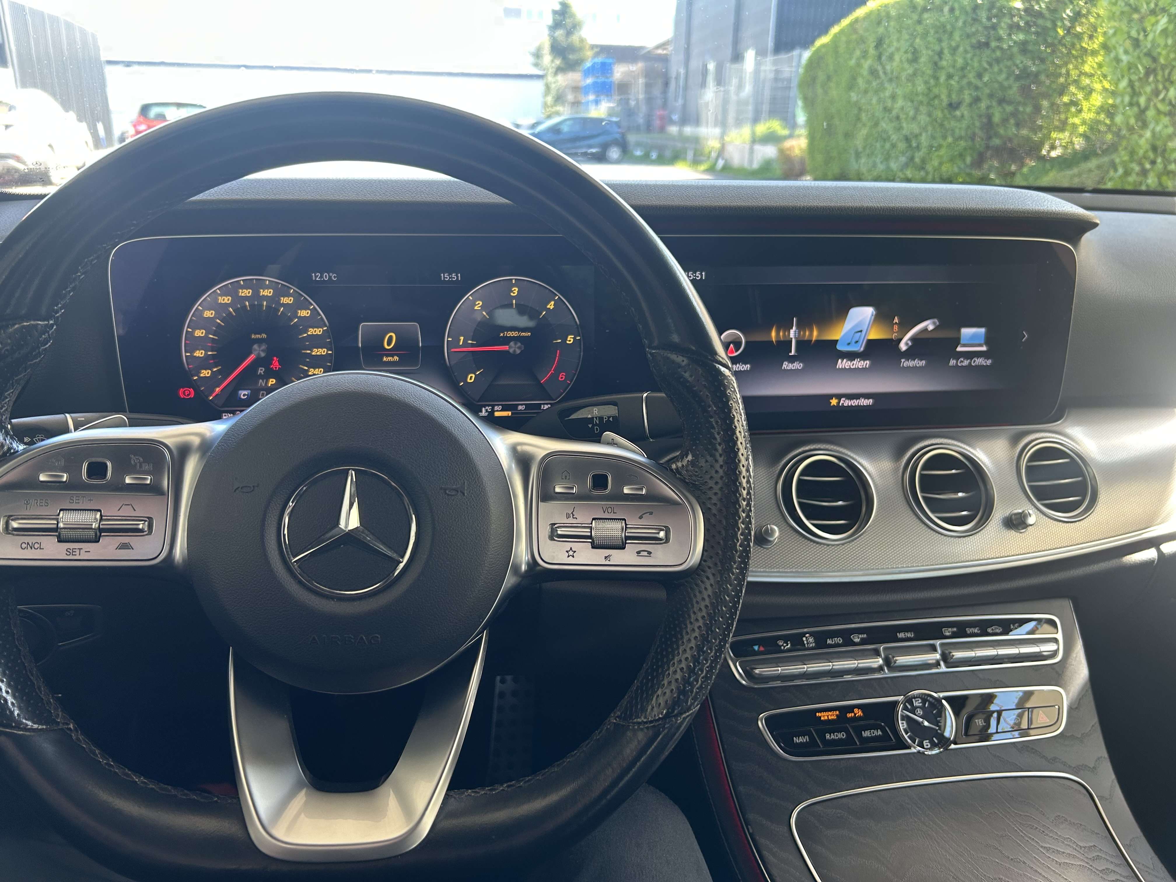 Second hand Mercedes Benz E-Class 